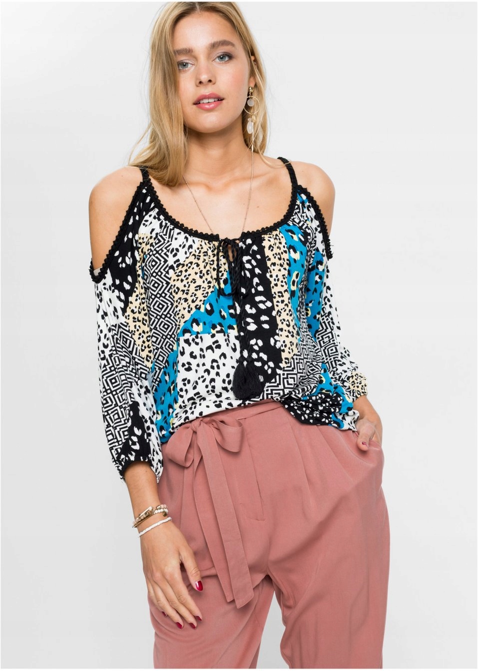 AA91 BLUZKA DAMSKA WE WZÓR Z ODKRYTYMI RAMIONAMI BONPRIX 36/38 KOLOROWA Marka Bonprix