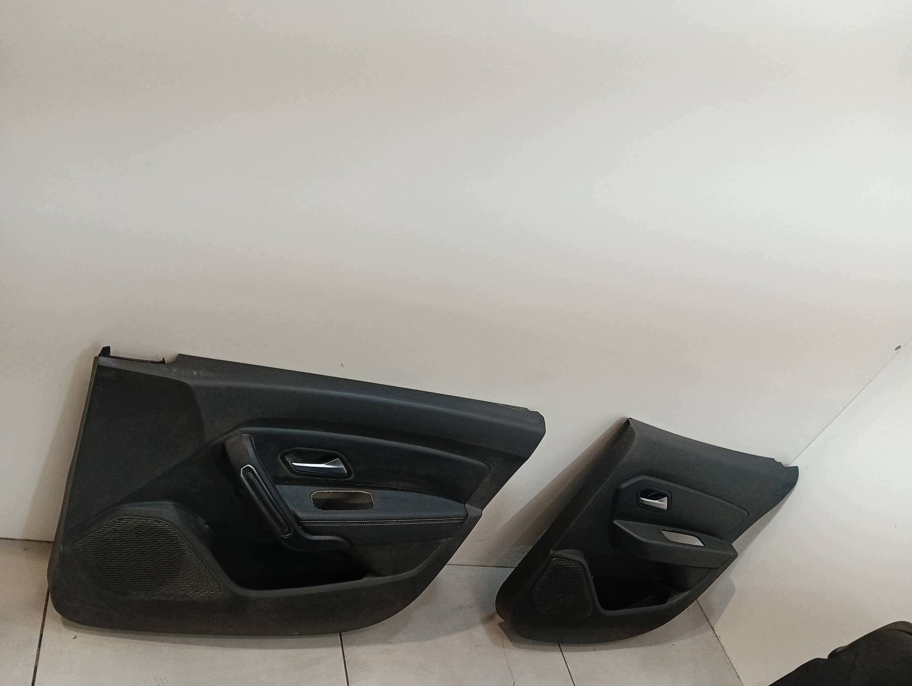 Sitze Seiten EU KOMPLET Dacia Duster II (2017-2024)