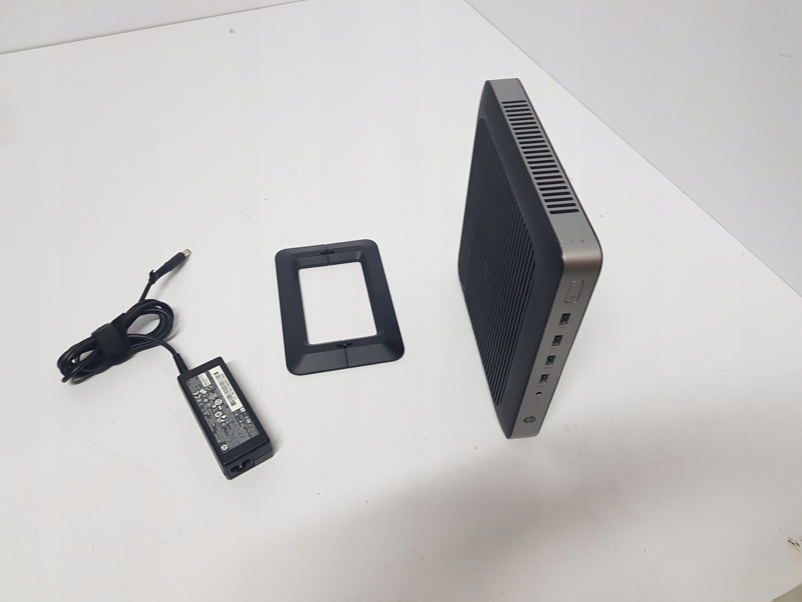 TERMINAL HP T630 8GB RAM / WIFI / SSD / MYSZKA Marka HP