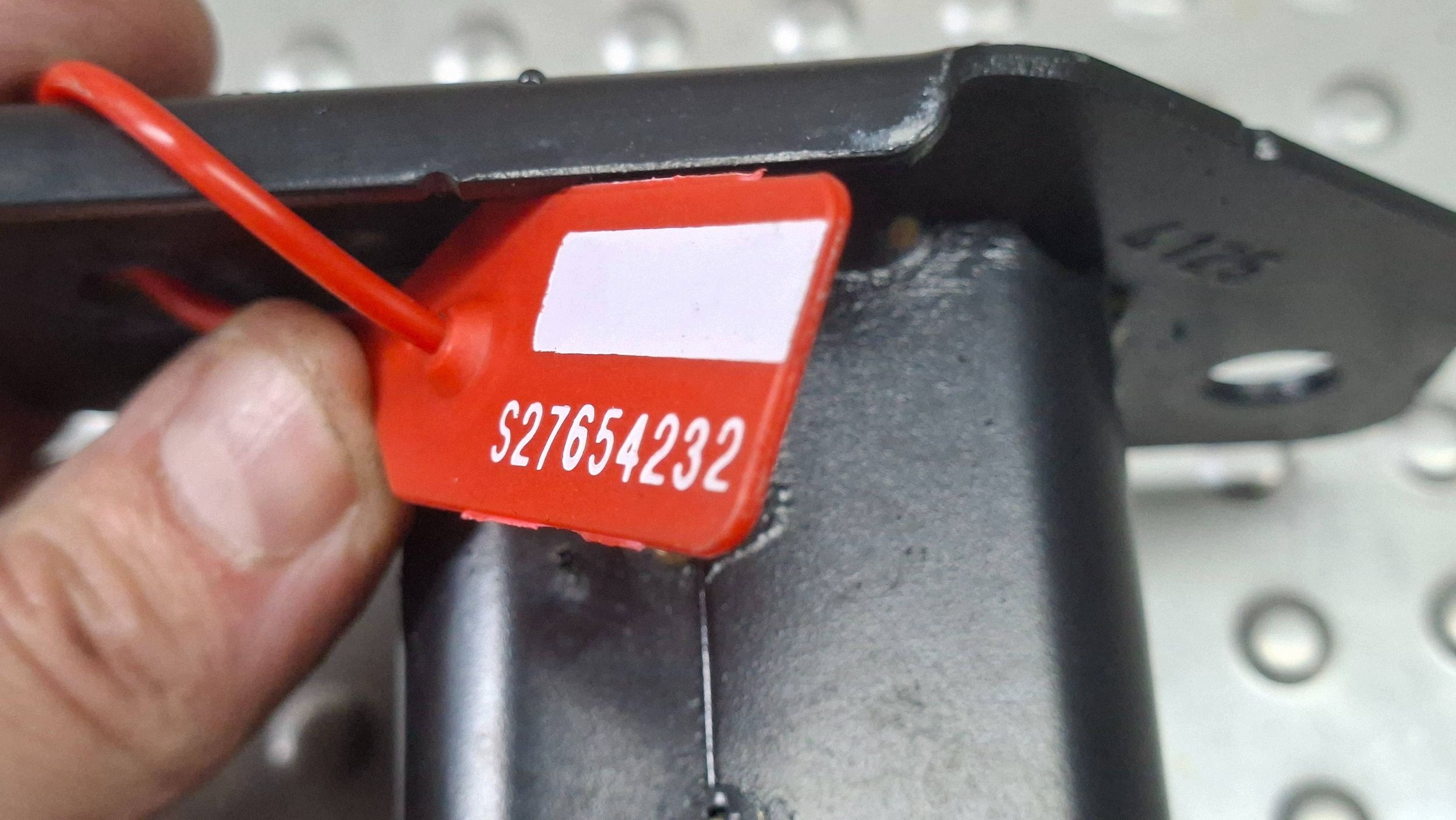 bumper support rear part 756125751R RENAULT CAPTUR II 2019