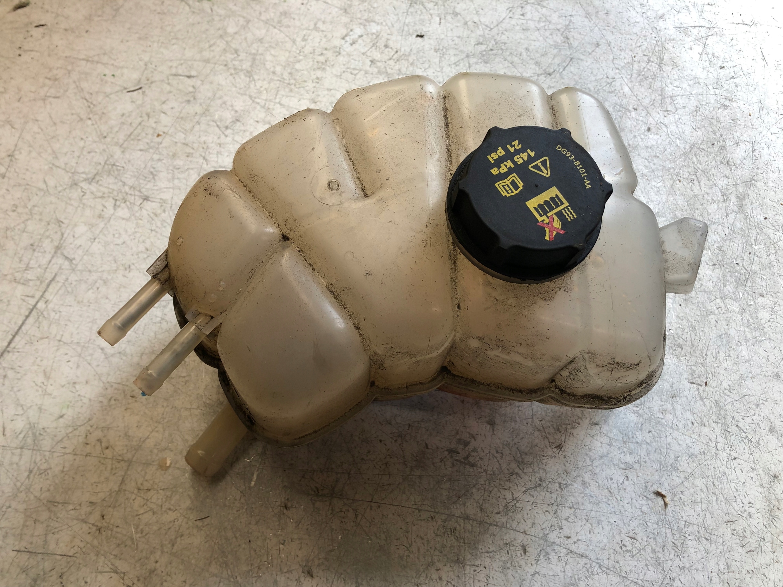 FORD EDGE MK2 water tank
