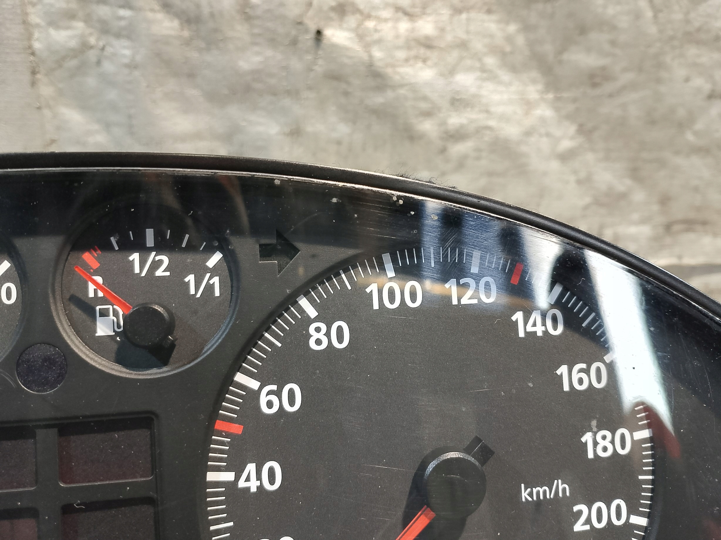 dials AUDI A4 B5 DIESEL 88311225/230 81117898