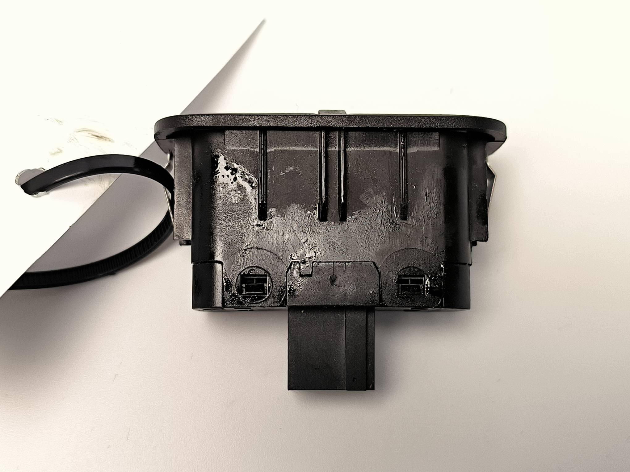 Bouton ASR 7354980310 OPEL COMBO D