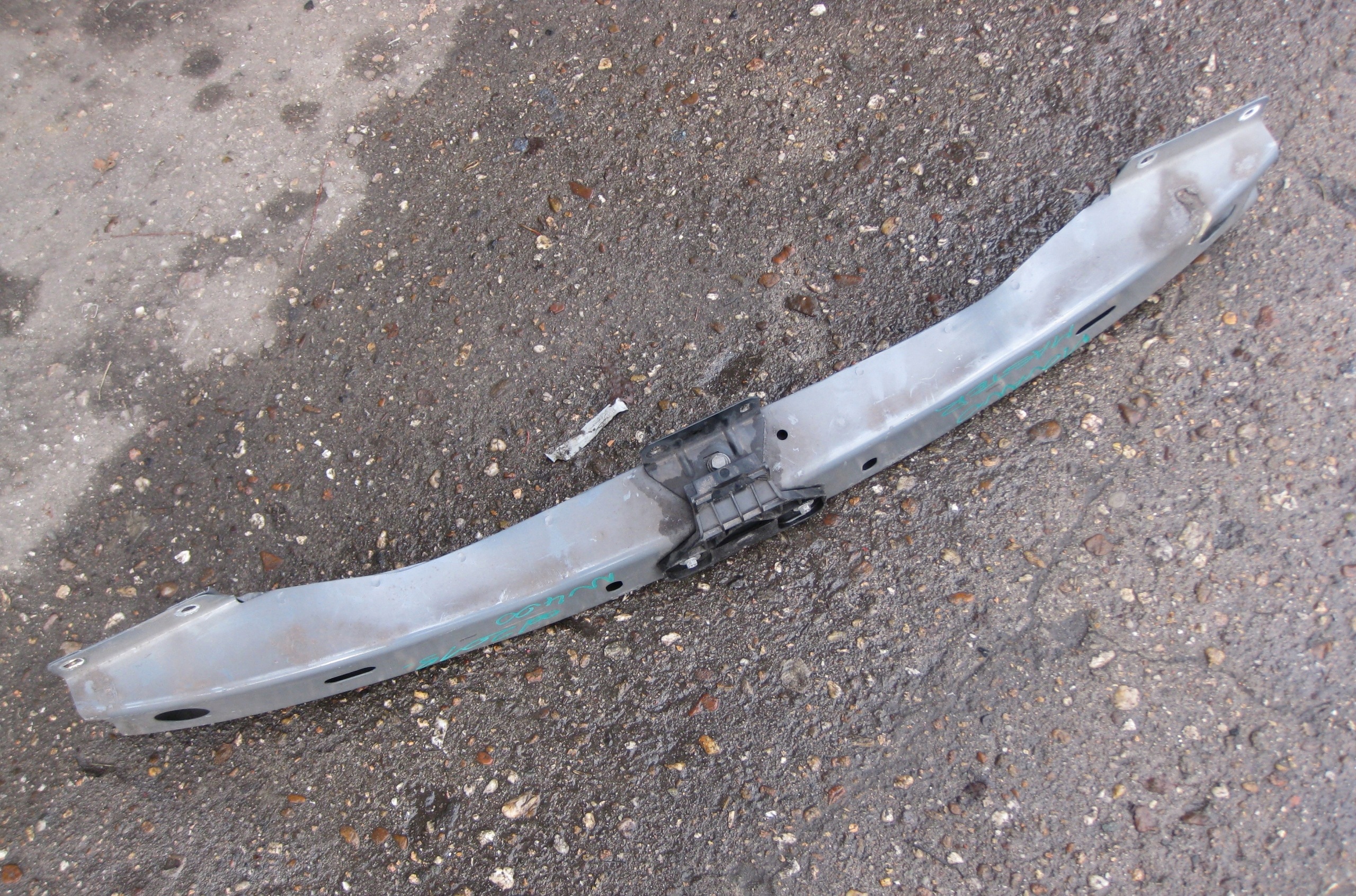 RENAULT MASTER III LIFT pillar bumper support front 752105829R