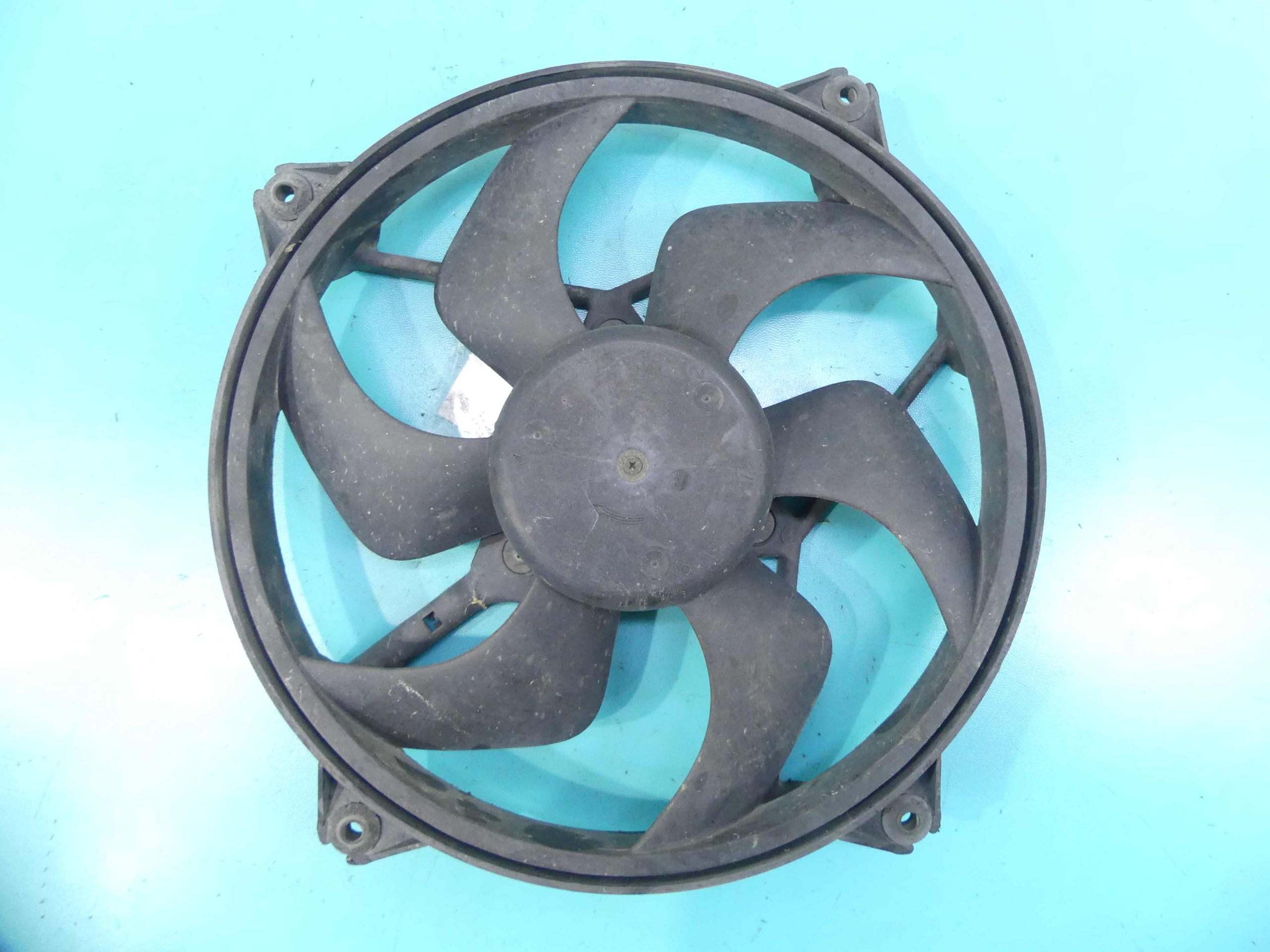 WENTYLATOR CHŁODNICY PEUGEOT 607 2.2B 16V