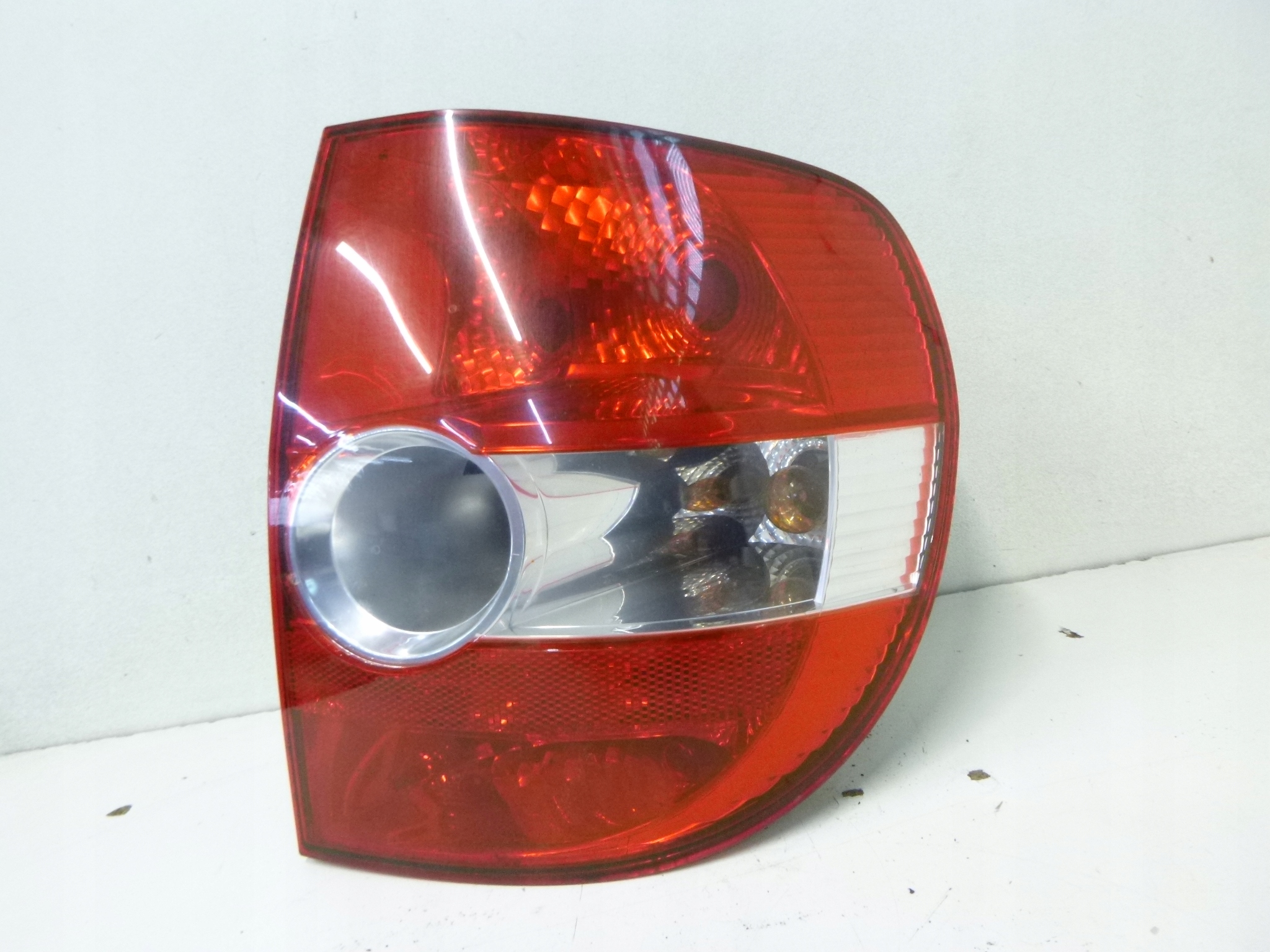light rear Volkswagen FOX 3D 2006r.