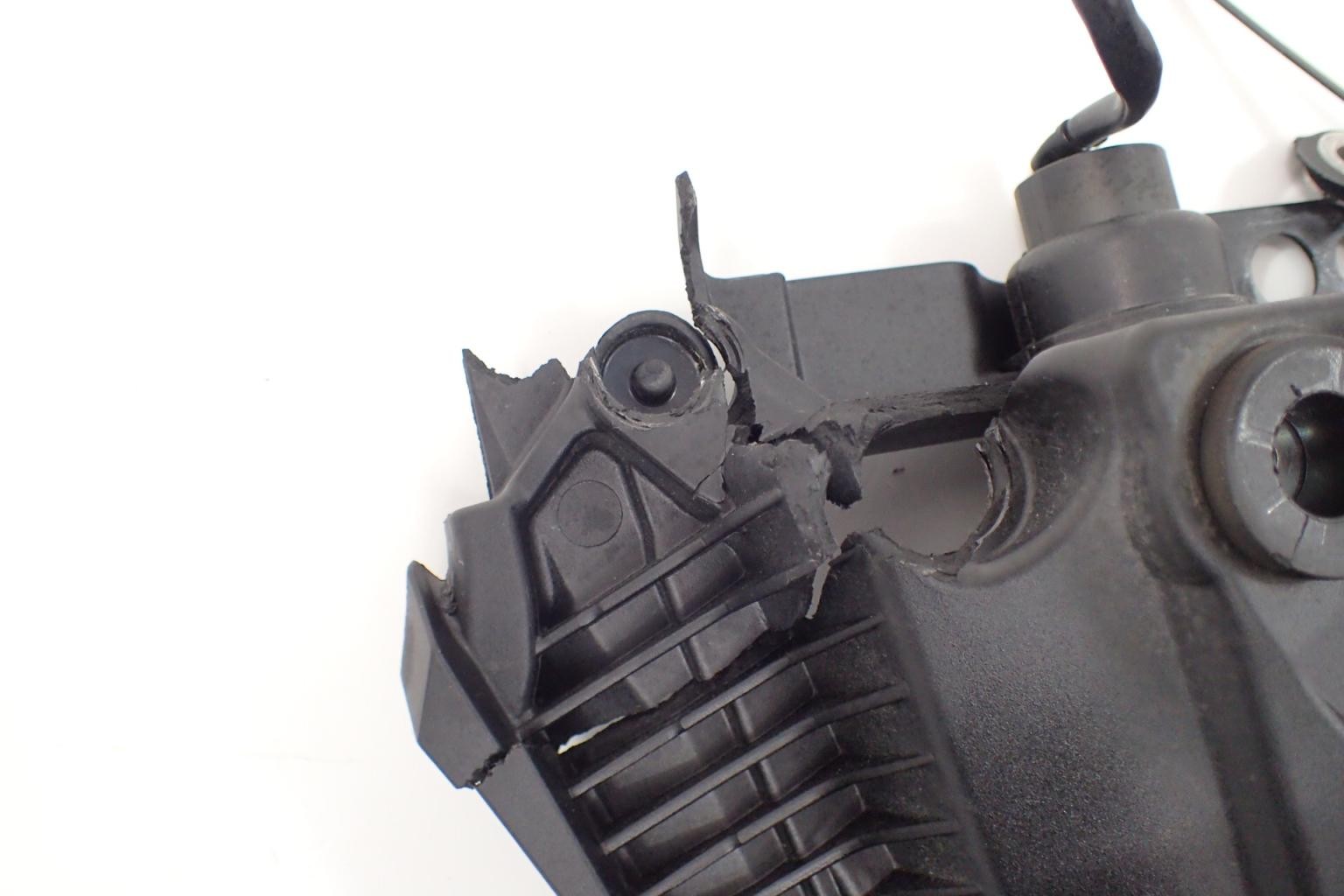 6329b7ee4e96b559c4ef04b735f4