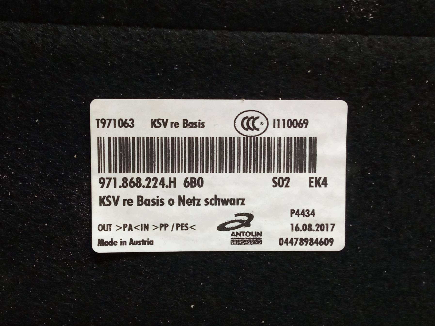 boot upholstery right rear part 971868224H Porsche Panamera II 971