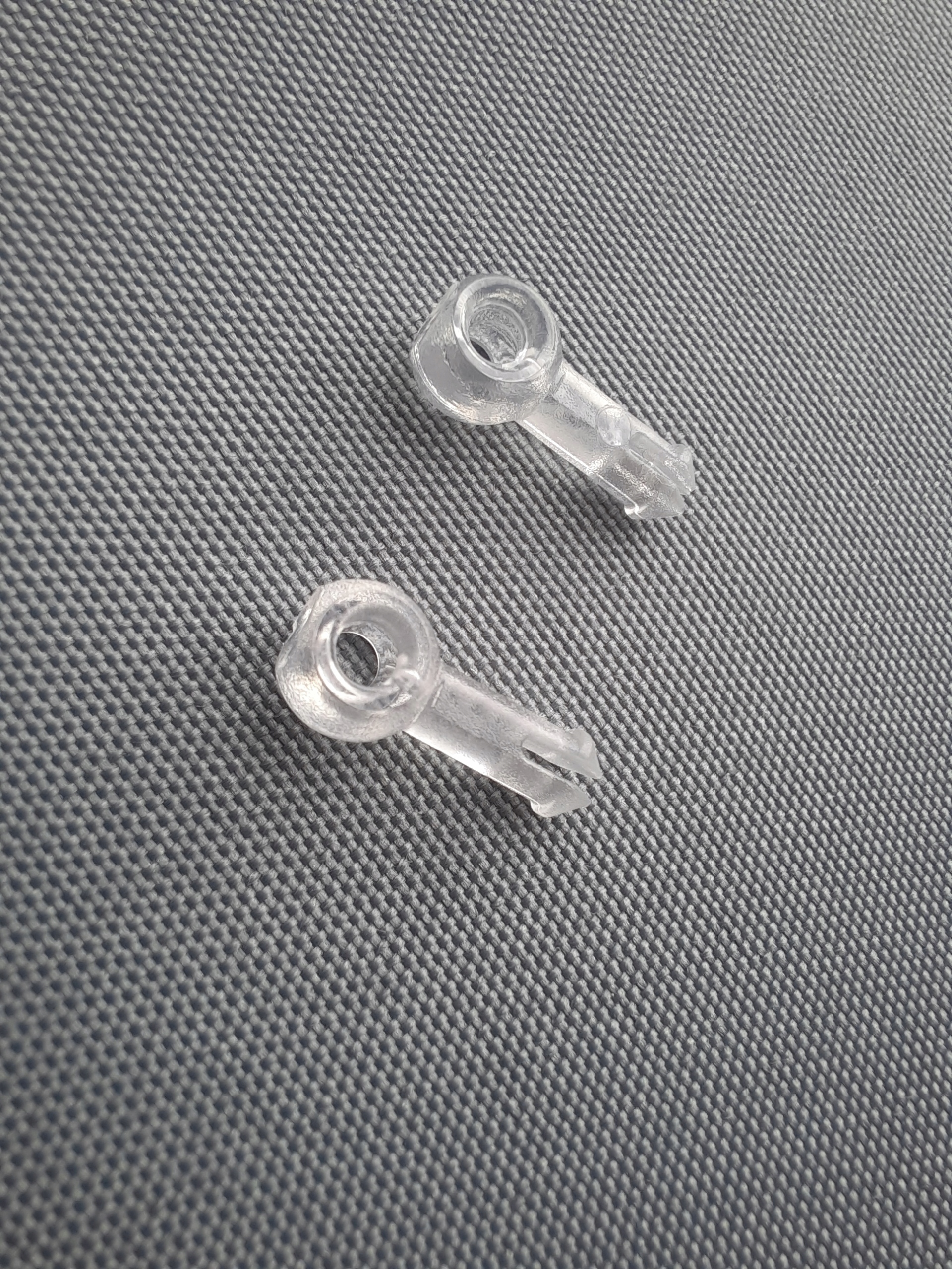 bezbarwna igiełka sworzeń zaślepki do żyłki rolety Rodzaj prowadnica