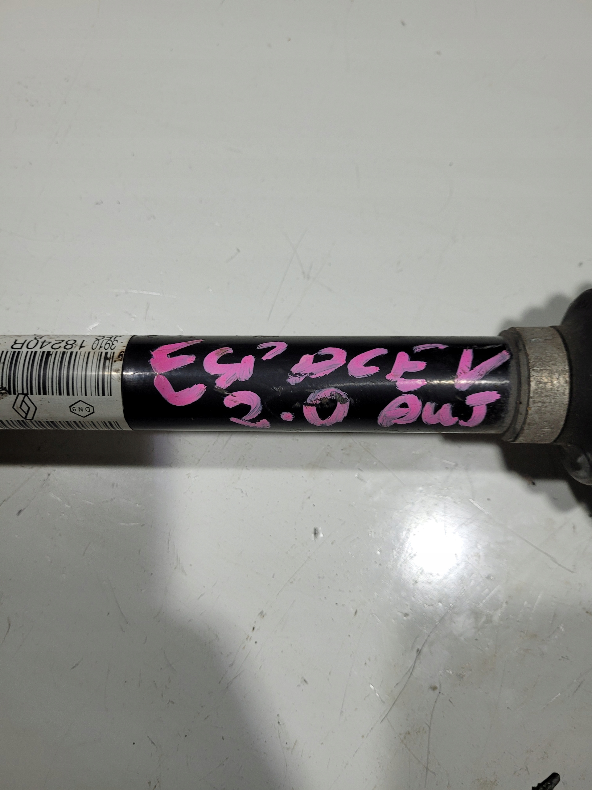semi-axis left short. RENAULT ESPACE V 5 391018240R 2.0 AUTOMAT