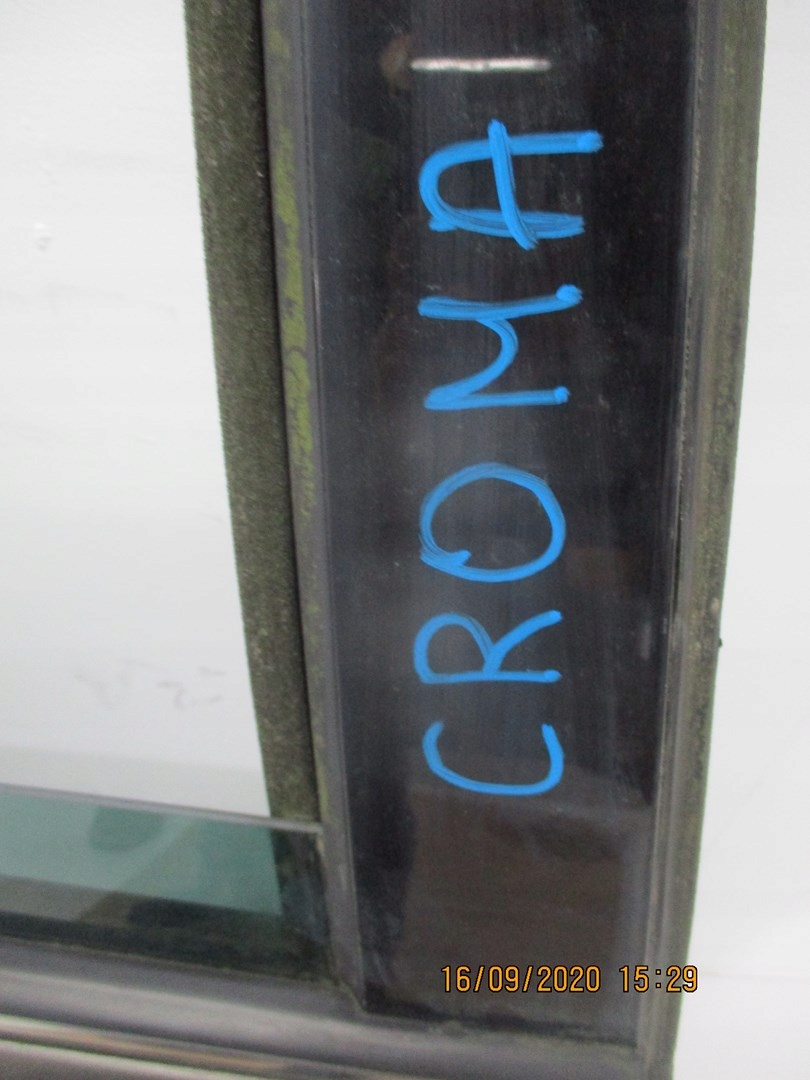 door Fiat Croma right rear.