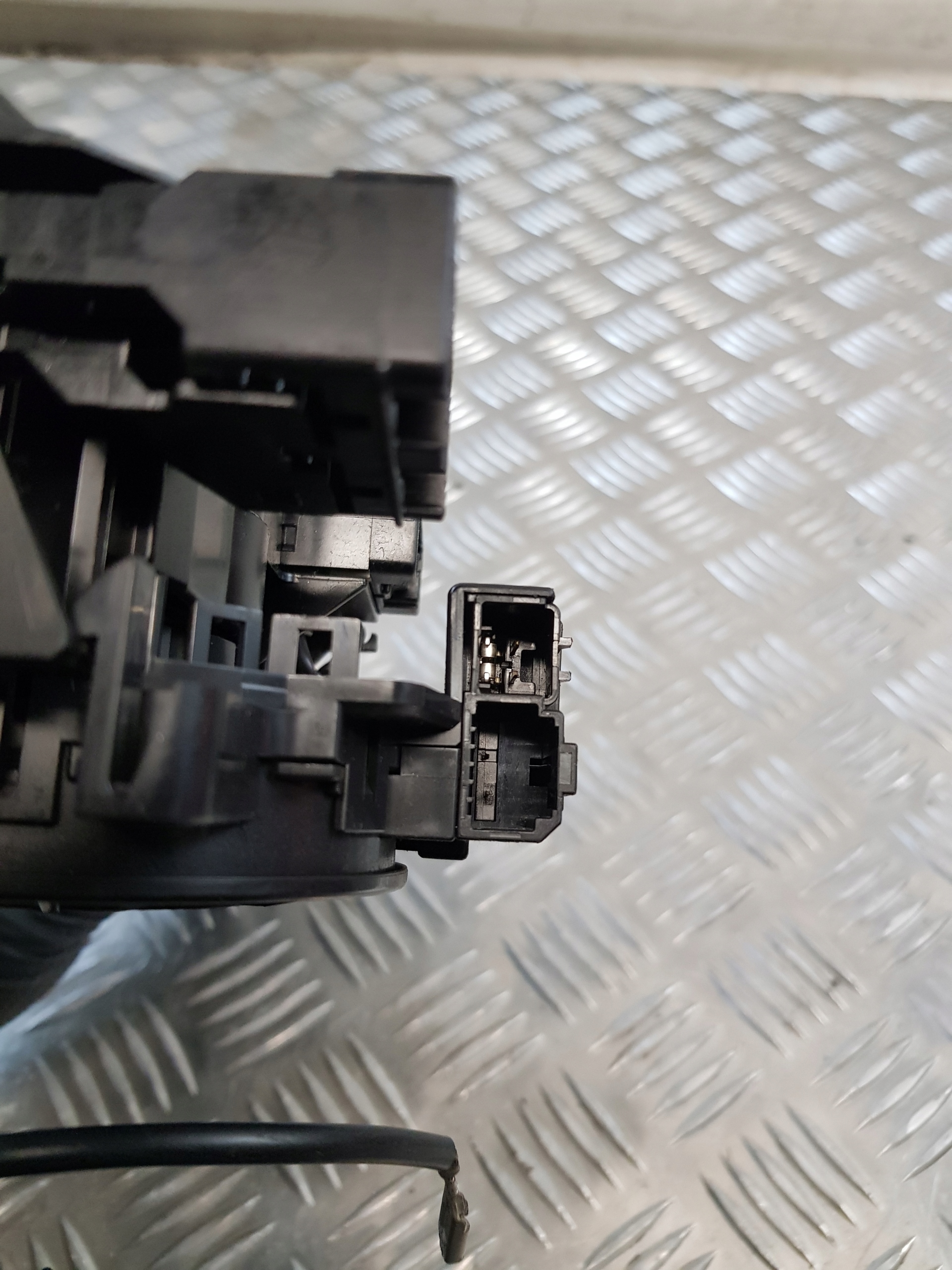 DEVIO LUCI TERGICRISTALLO TERGI 17F001 173848 TOYOTA AYGO e