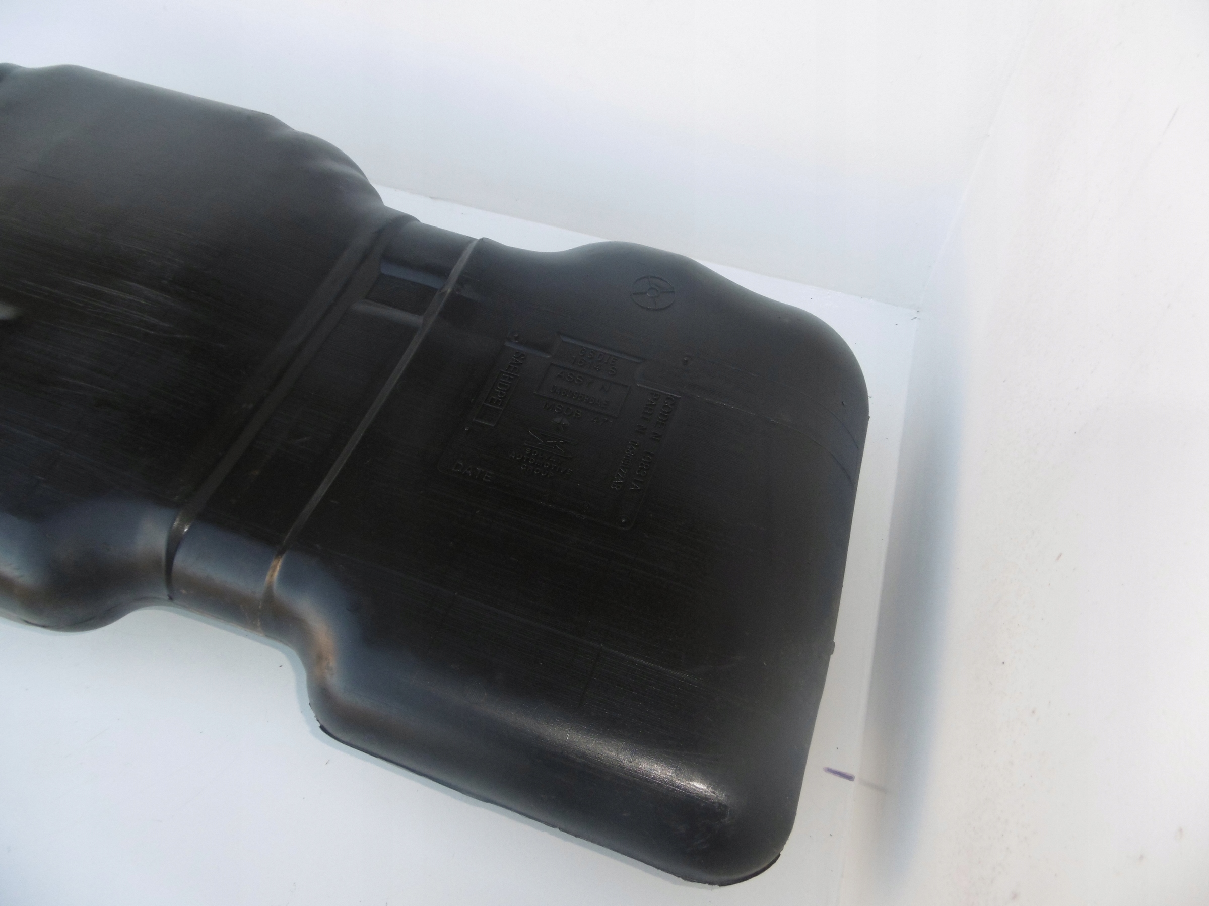 tank kraftstofftank CHRYSLER VOYAGER III 2.5 TD