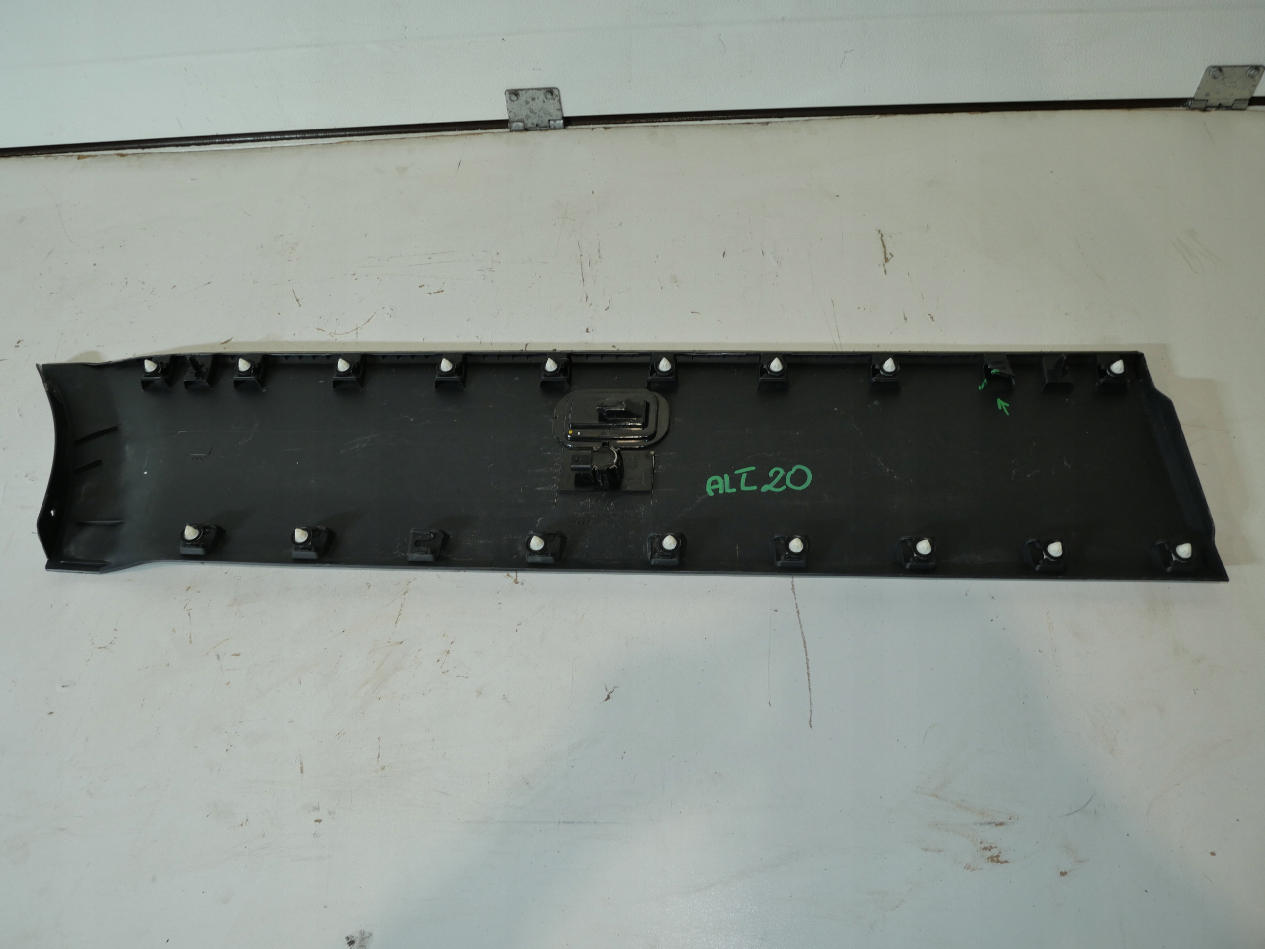 VW CRAFTER II 7C0 lista 7C3853536