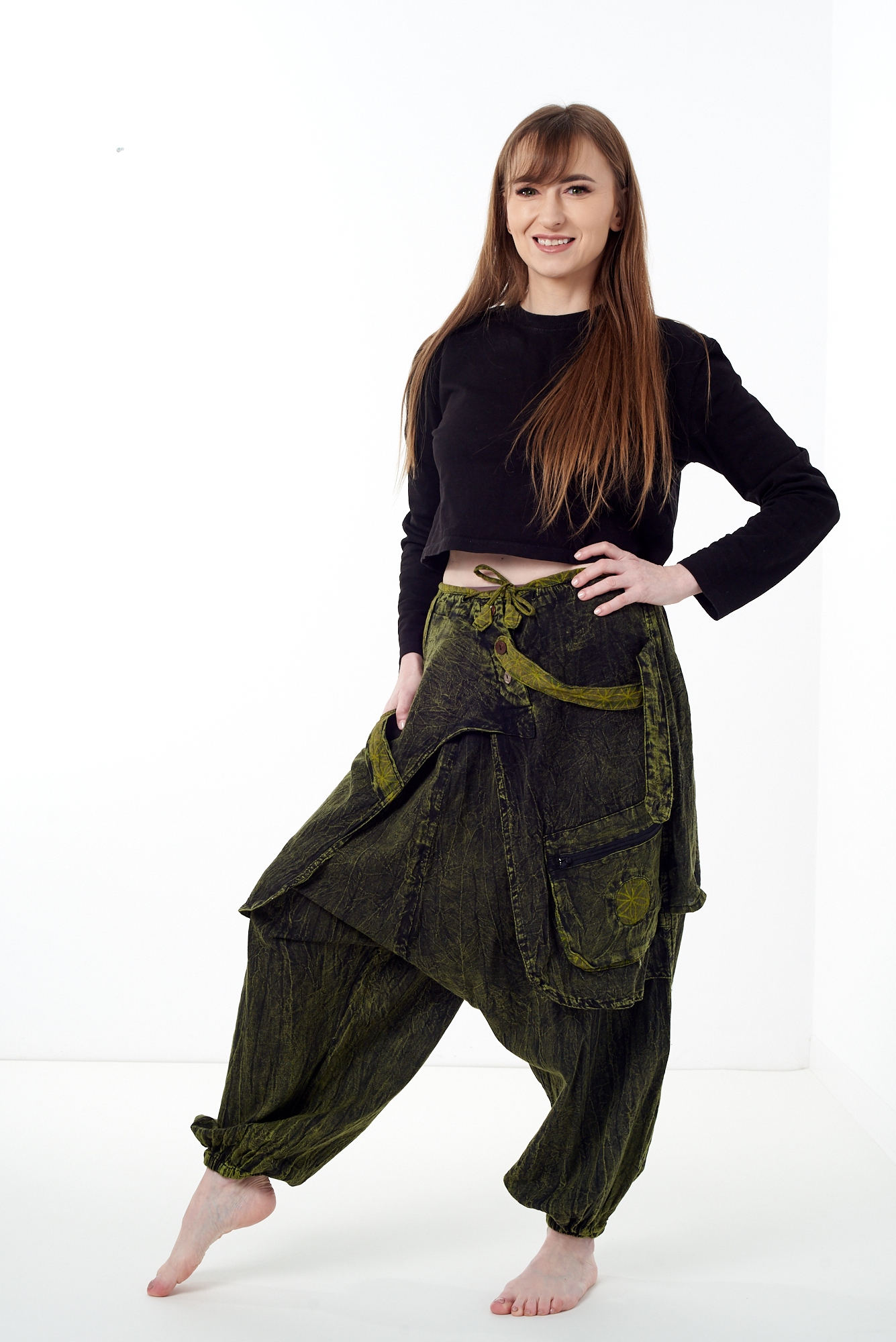 Vrstvené šavary s polovinami ninja pants aladinky vintage zelené kalhoty