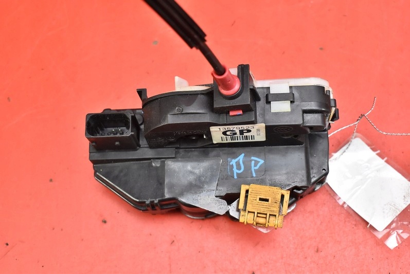 lock door right front front EU 13579523 CHEVROLET ORLANDO 10-15