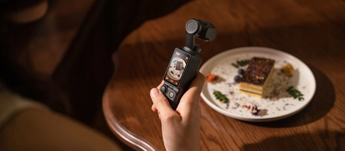 DJI Osmo Pocket 3 Creator Combo Kamera Vlog 360° 4K UHD CMOS EKRAN OLED Matryca CMOS