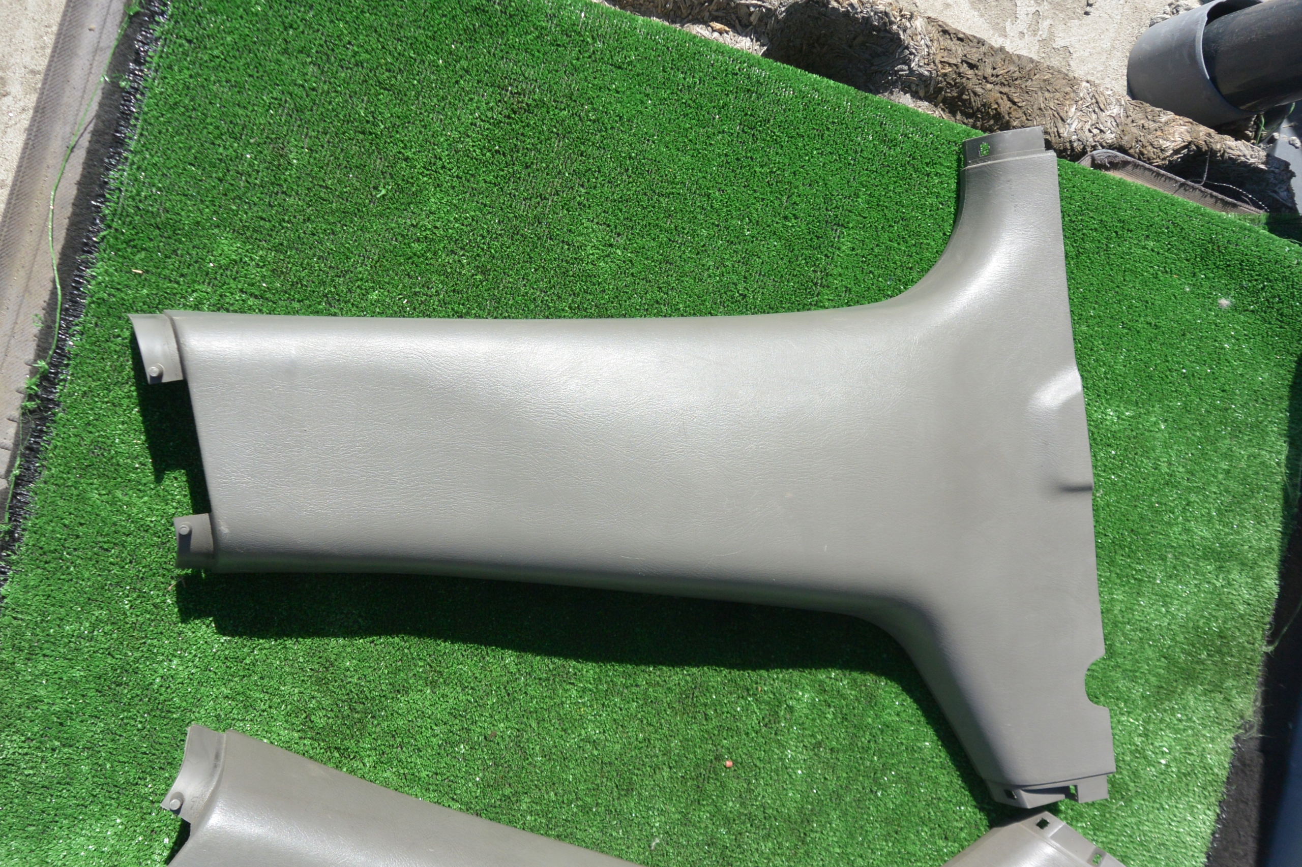 cover SLUPKA central lower KPL NISSAN MAXIMA A33