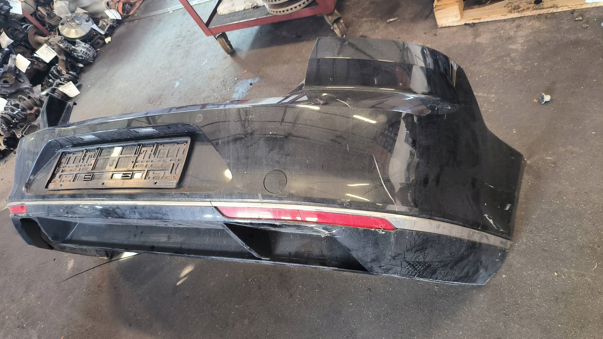 bumper rear part PDC LC9X VOLKSWAGEN PASSAT B8 sedan