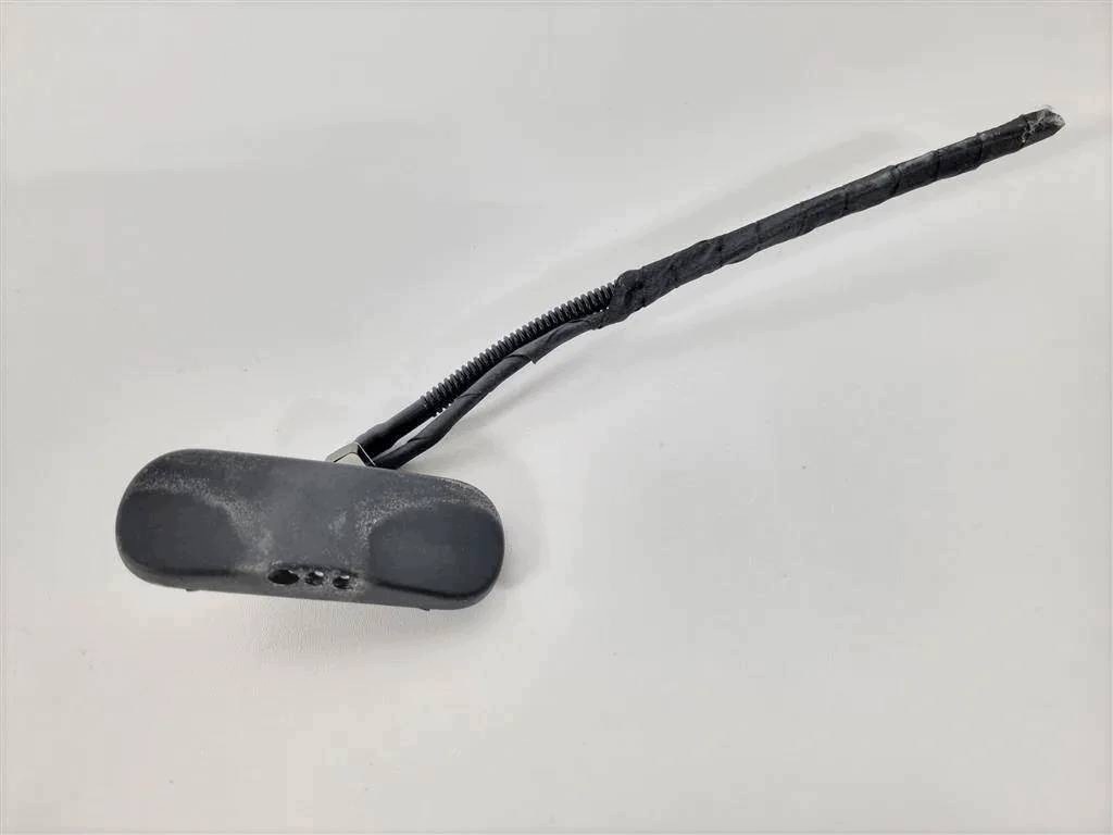 Dysza der Spritzdüse Fenster przedniej / czolowej Audi A4 B8 facelift 2013