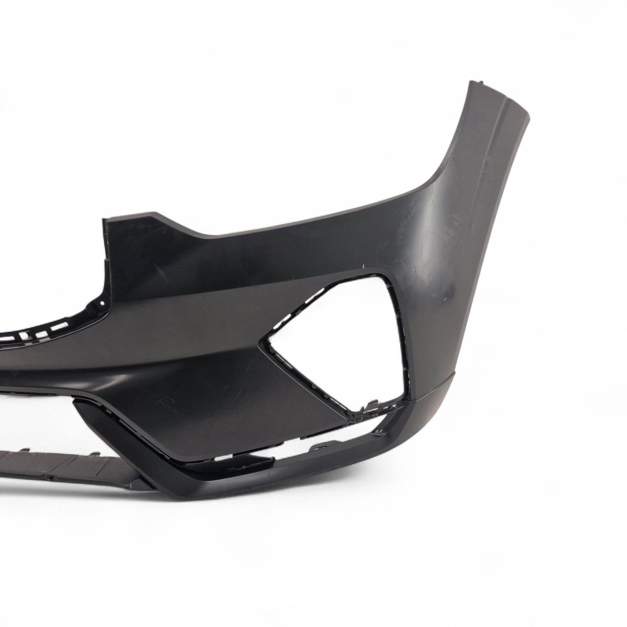 bumper front VOLVO XC60 II LIFT R-design 4X PDC without washers 2021