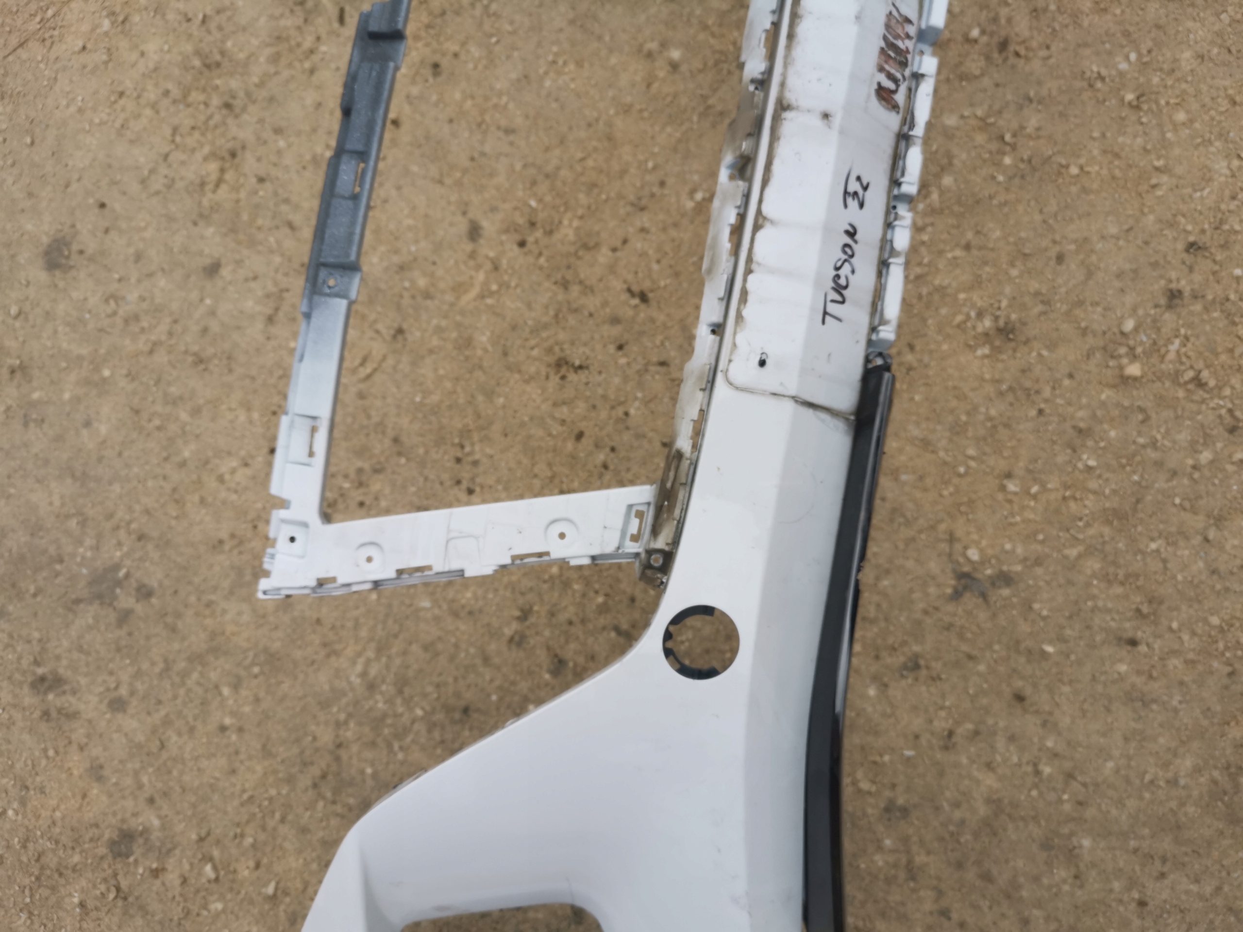 HYUNDAI TUCSON IV 4 20- bumper front front 86511-N7000