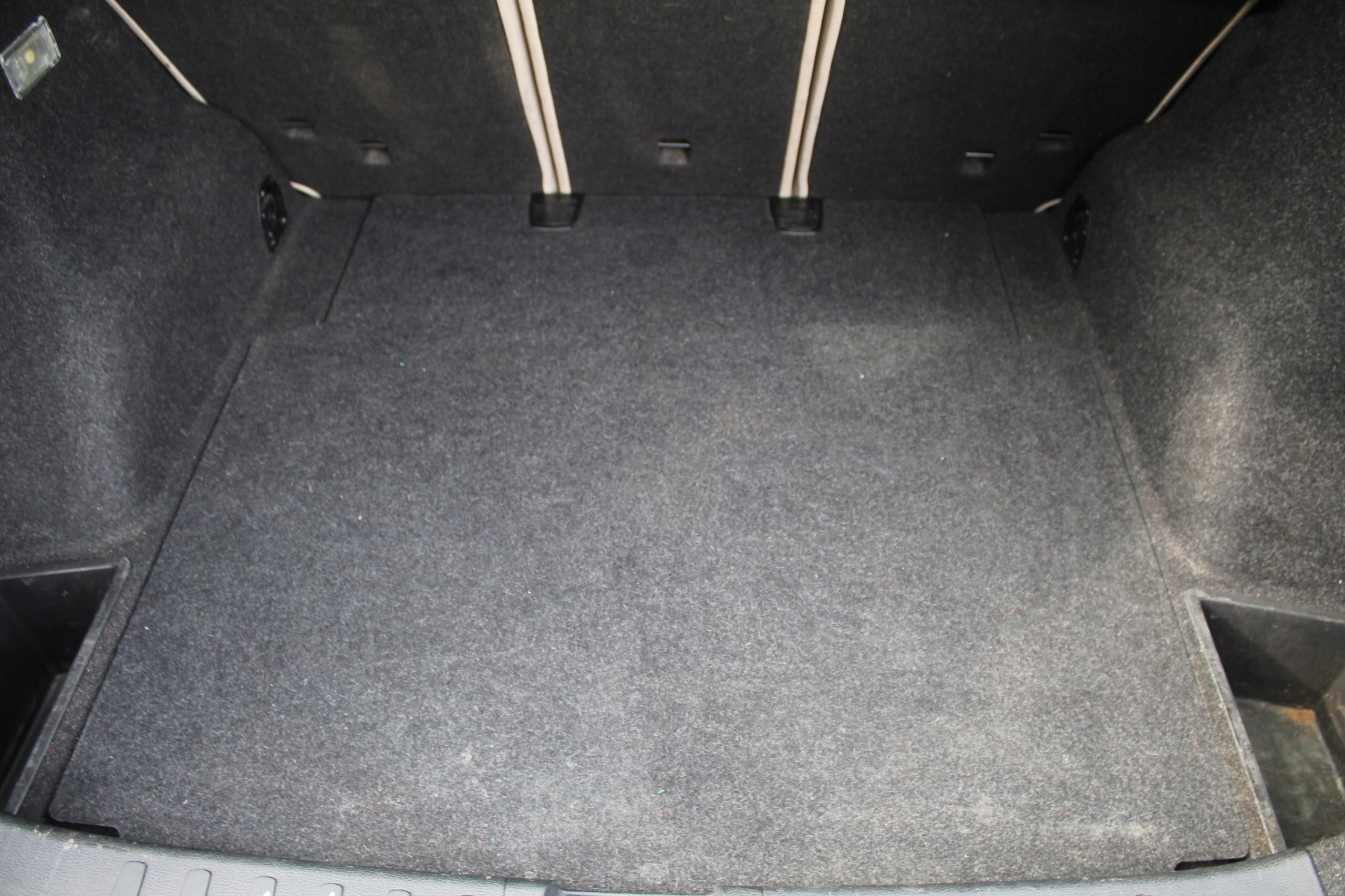 WYKŁADZINA TAPICERKA BAGAŻNIKA BMW X1 E84 Producent BMW OE