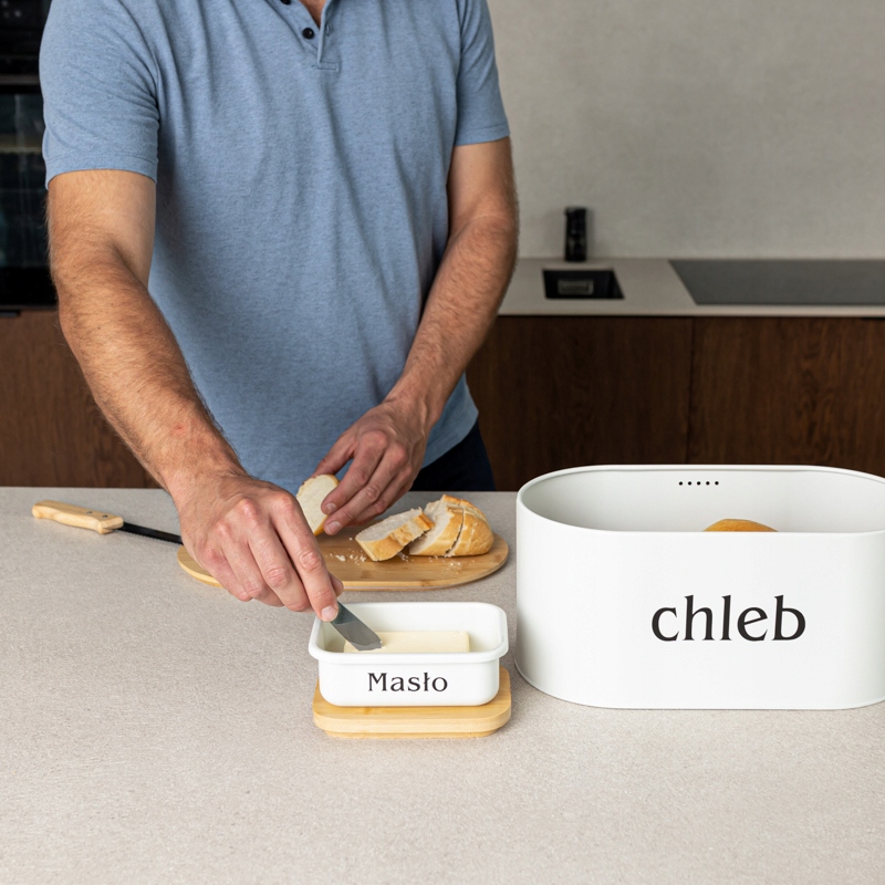 Zestaw CHLEBAK Z DESKĄ DO KROJENIA I MASELNICZKA Z NOŻEM + nóż do chleba Linia 2024