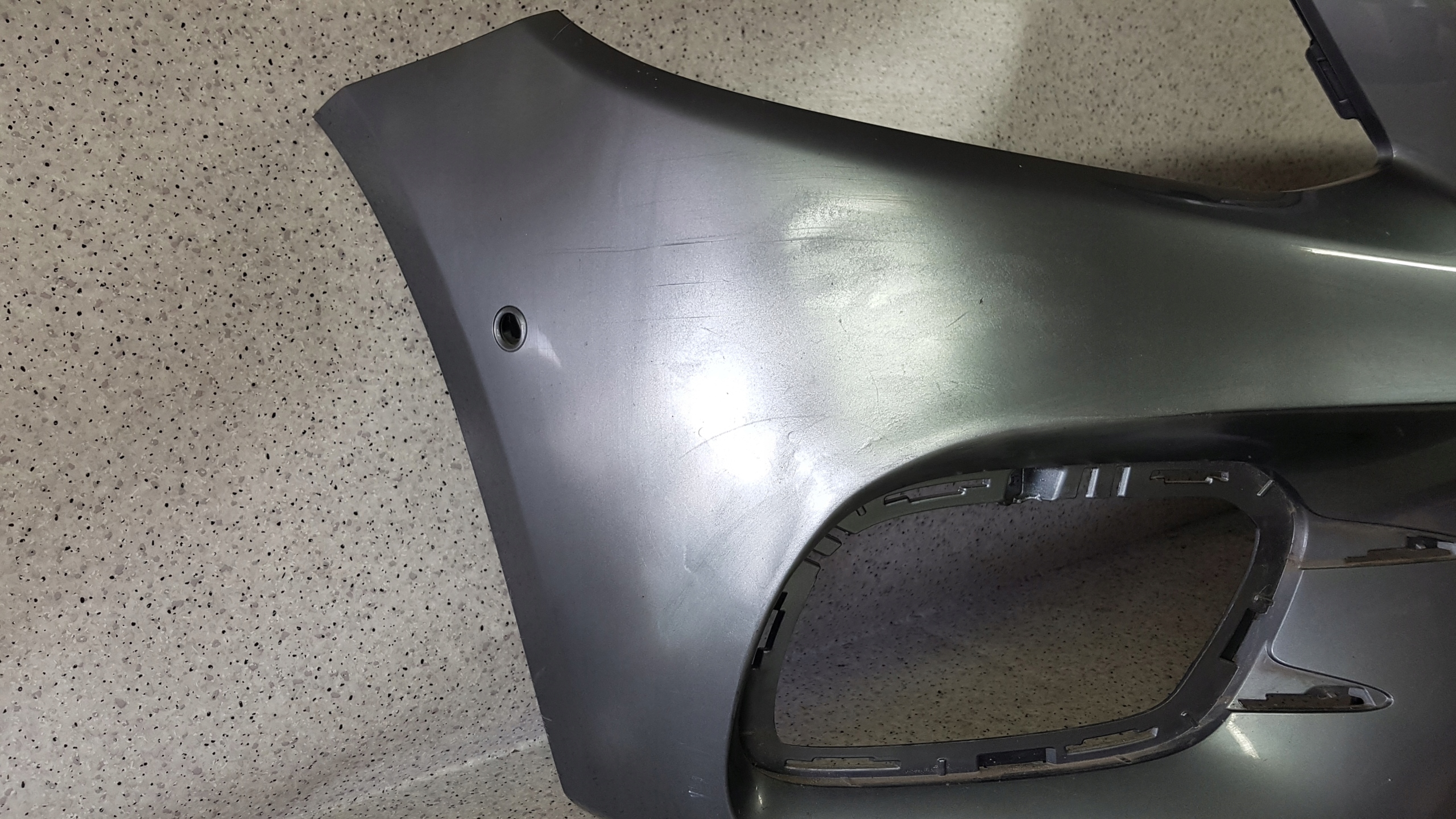 MERCEDES E KLASA W 213 bumper front 9882