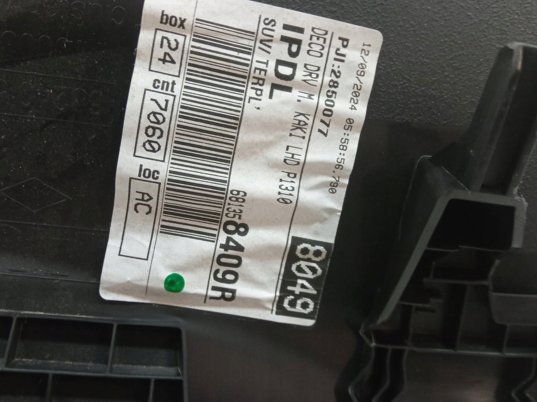 obal budíku kryt 681358409R Dacia Duster III (2024- )