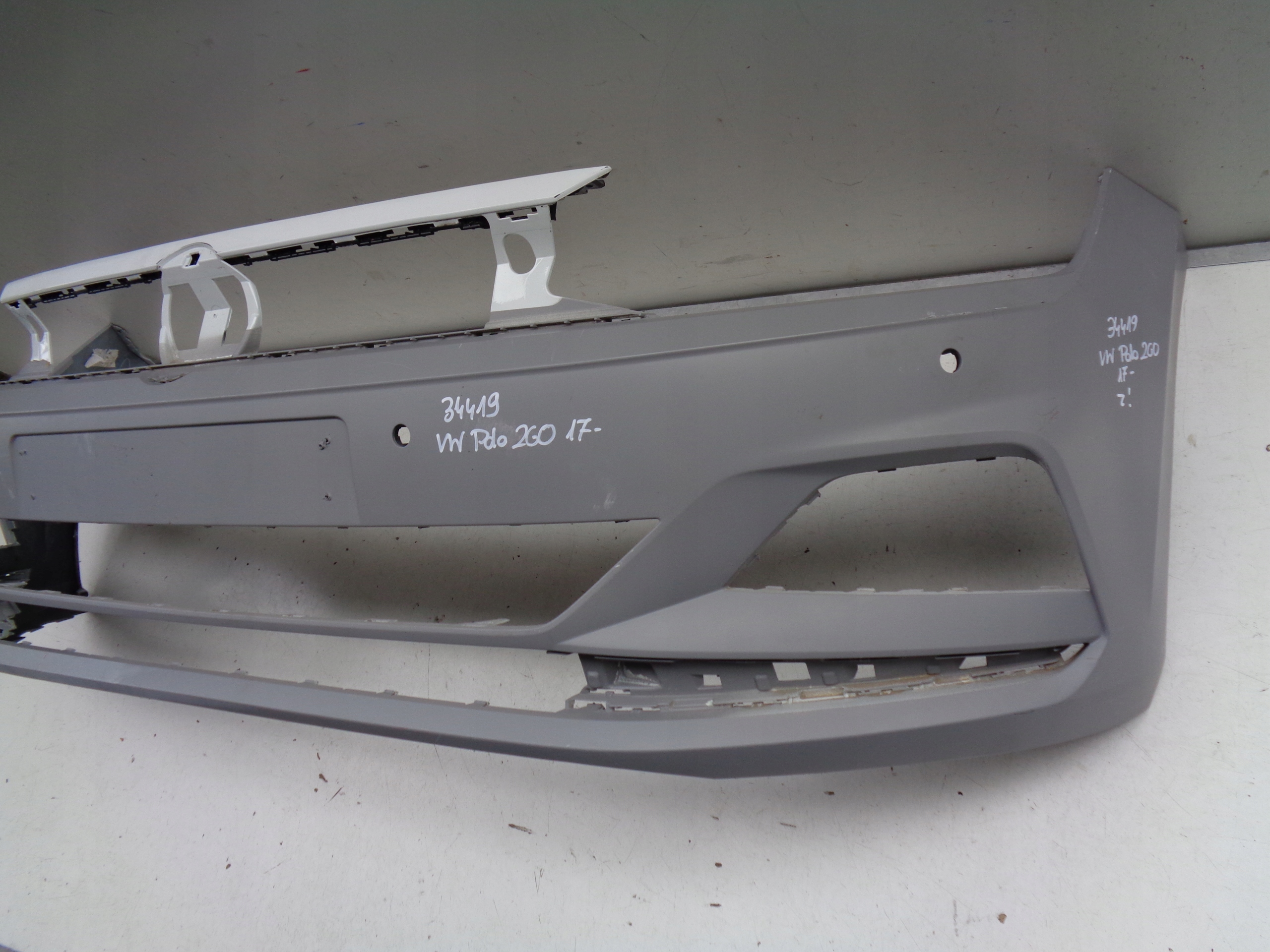 Frontstoßstange VW POLO 2G 2G0 17- NR 34419