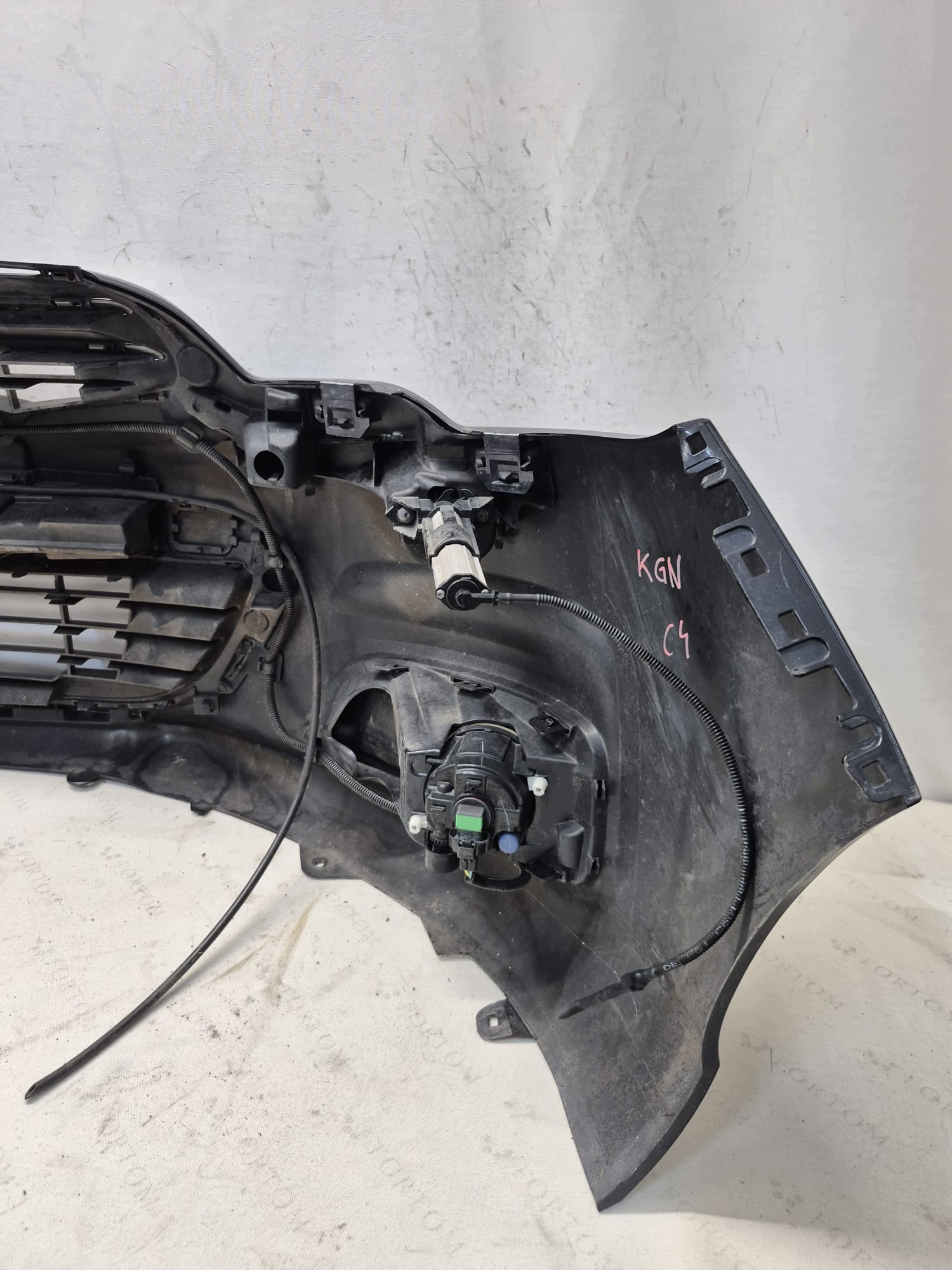 CITROEN C4 II 2 10- bumper front front SPR 9676285080A LAK.KGN