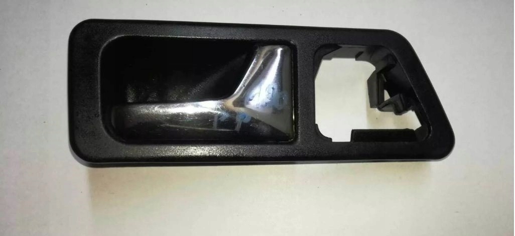 handle inner right MERCEDES W201 190 2017660264