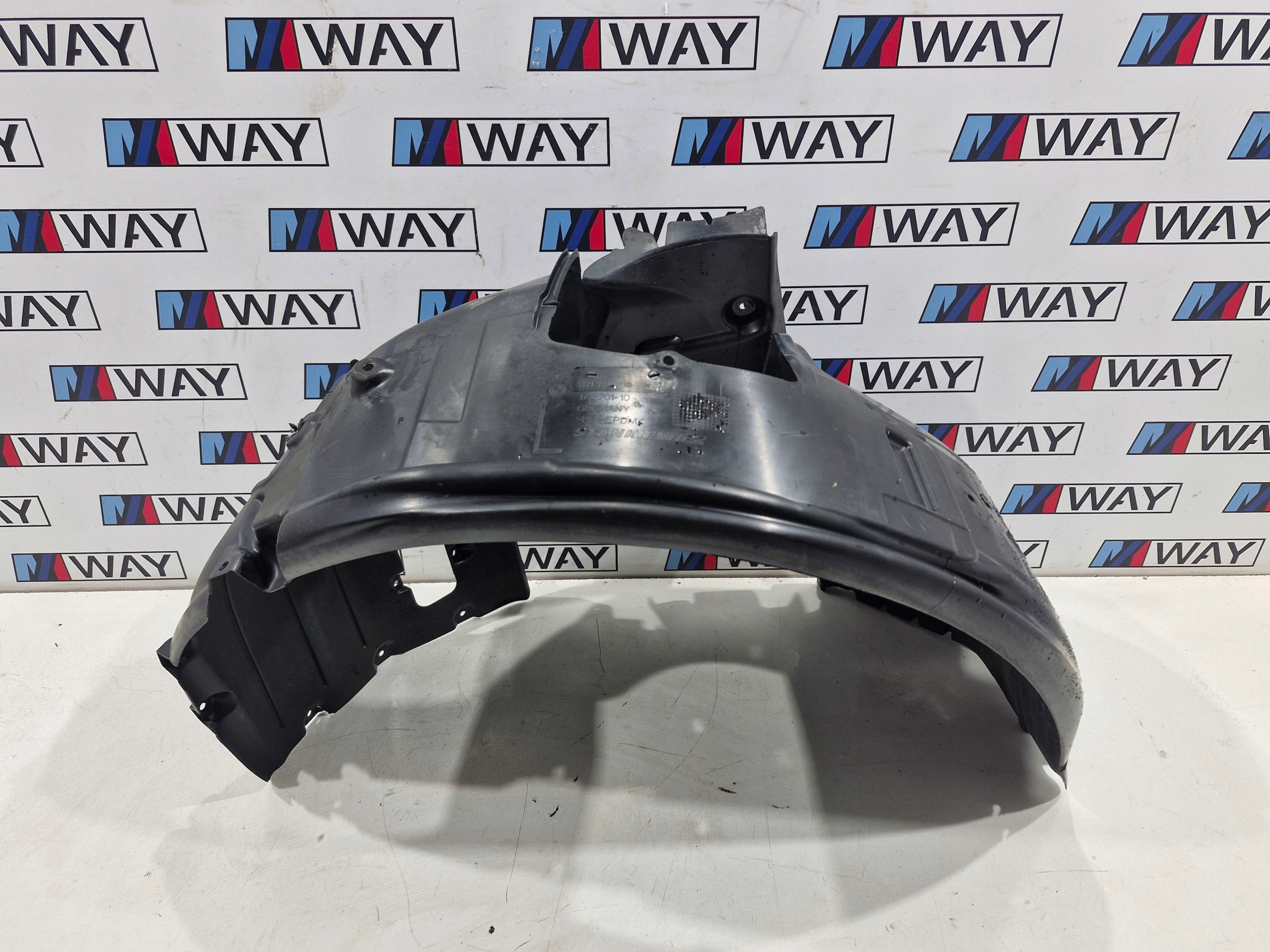 BMW E63 E64 podblatník kryt blatníku levý předek 7009715