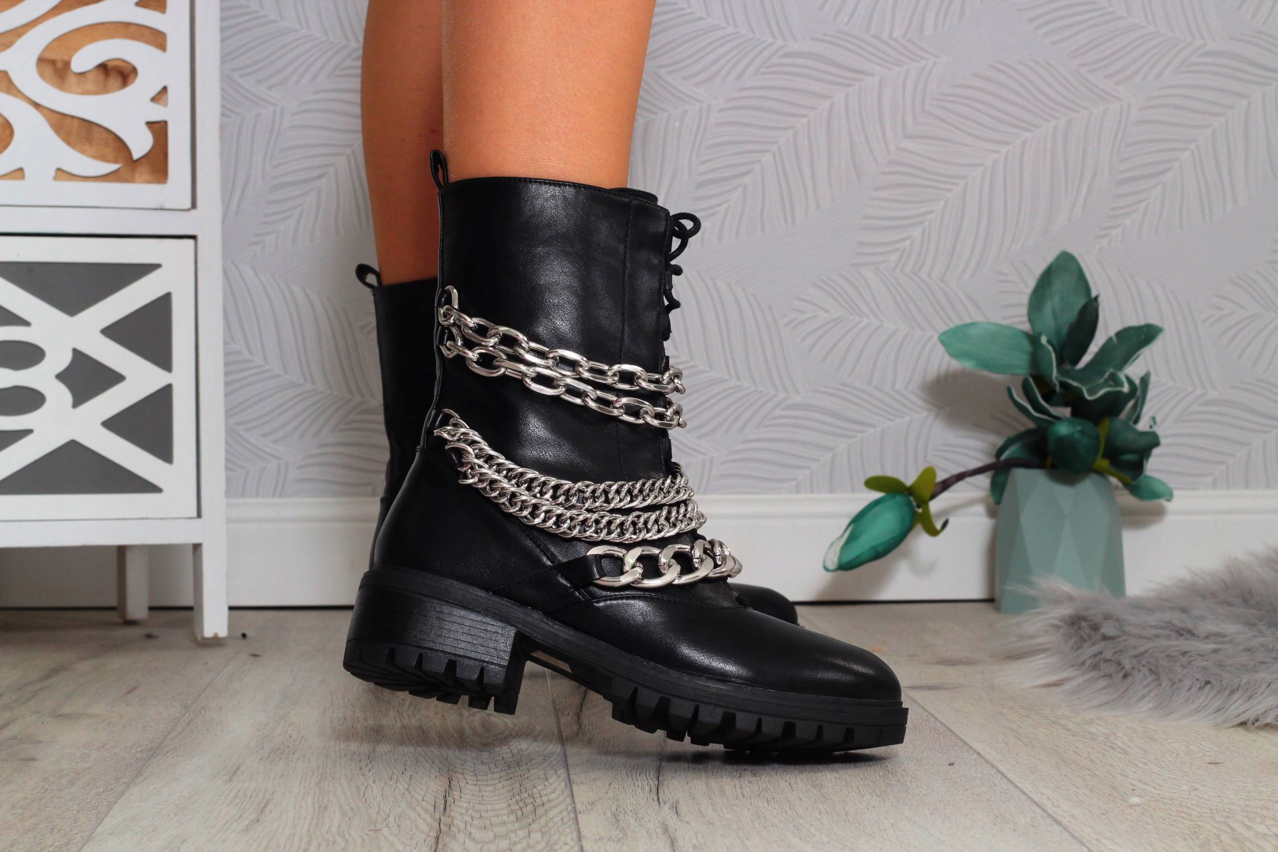 GLANY BOTKI DAMSKIE BUTY TRAPERY OCIEPLANE SUWAK Rozmiar 40