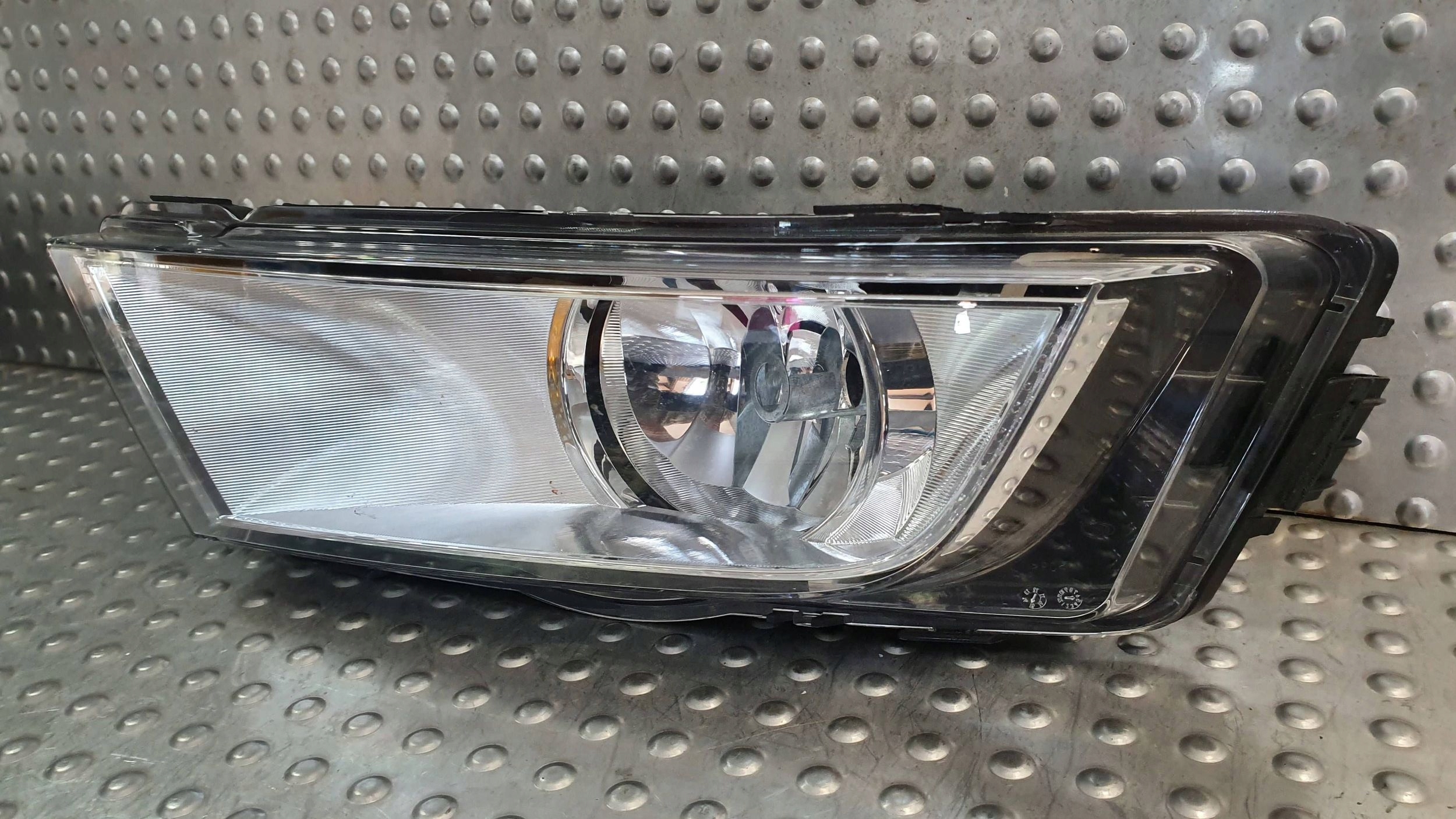 Nebelscheinwerfer SKODA OCTAVIA 3 III 12- 5E0941699D