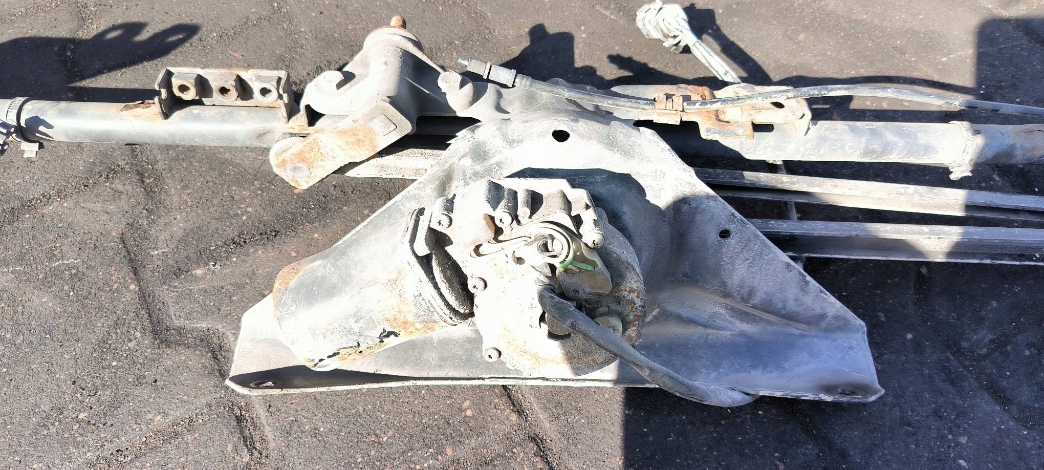 wiper mechanism front SCANIA R 420 R420