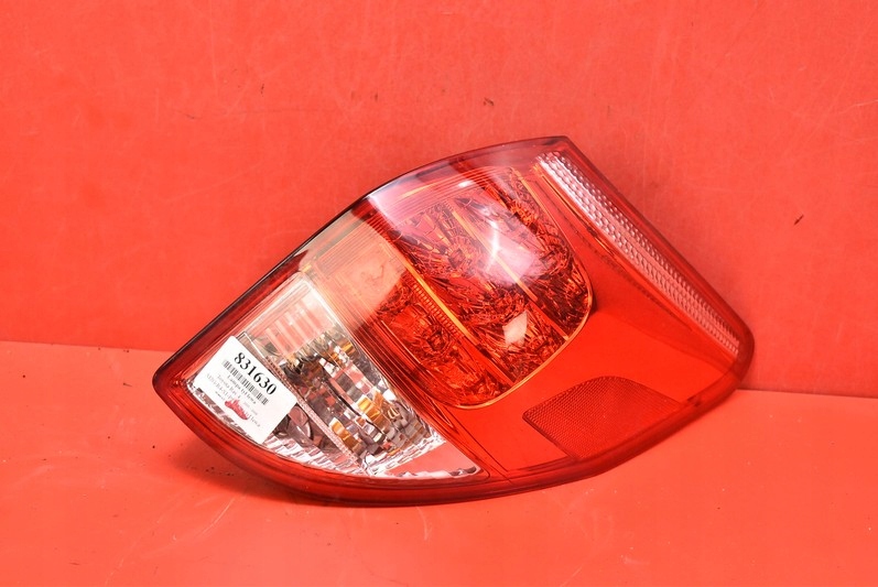 light left rear part rear TOYOTA RAV 4 3 III 5D 05-08