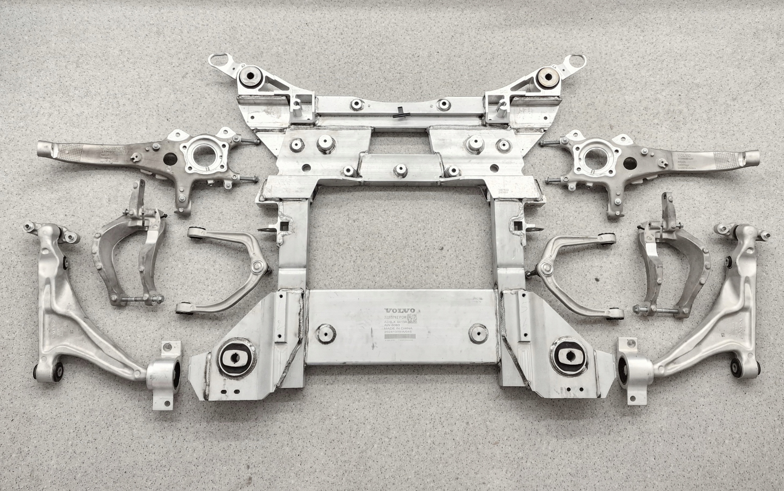 complete sususpension front swing arm subframe VOLVO EX90 POLESTAR 3