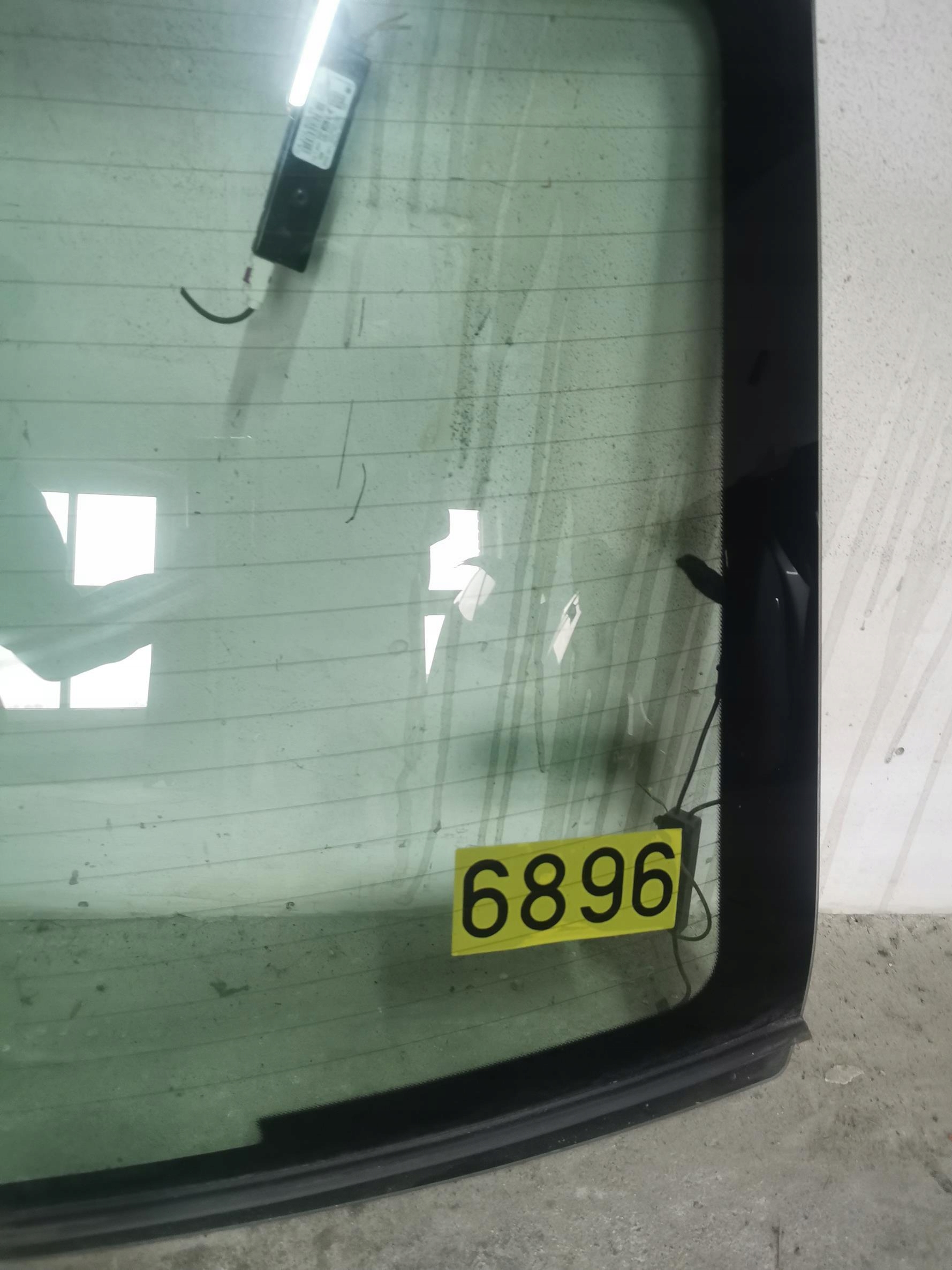 window bodywork heated rear MERCEDES E-class W212 sedan 09-16