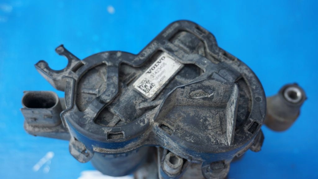 VOLVO S90 V90 - right rear caliper brake 31423717