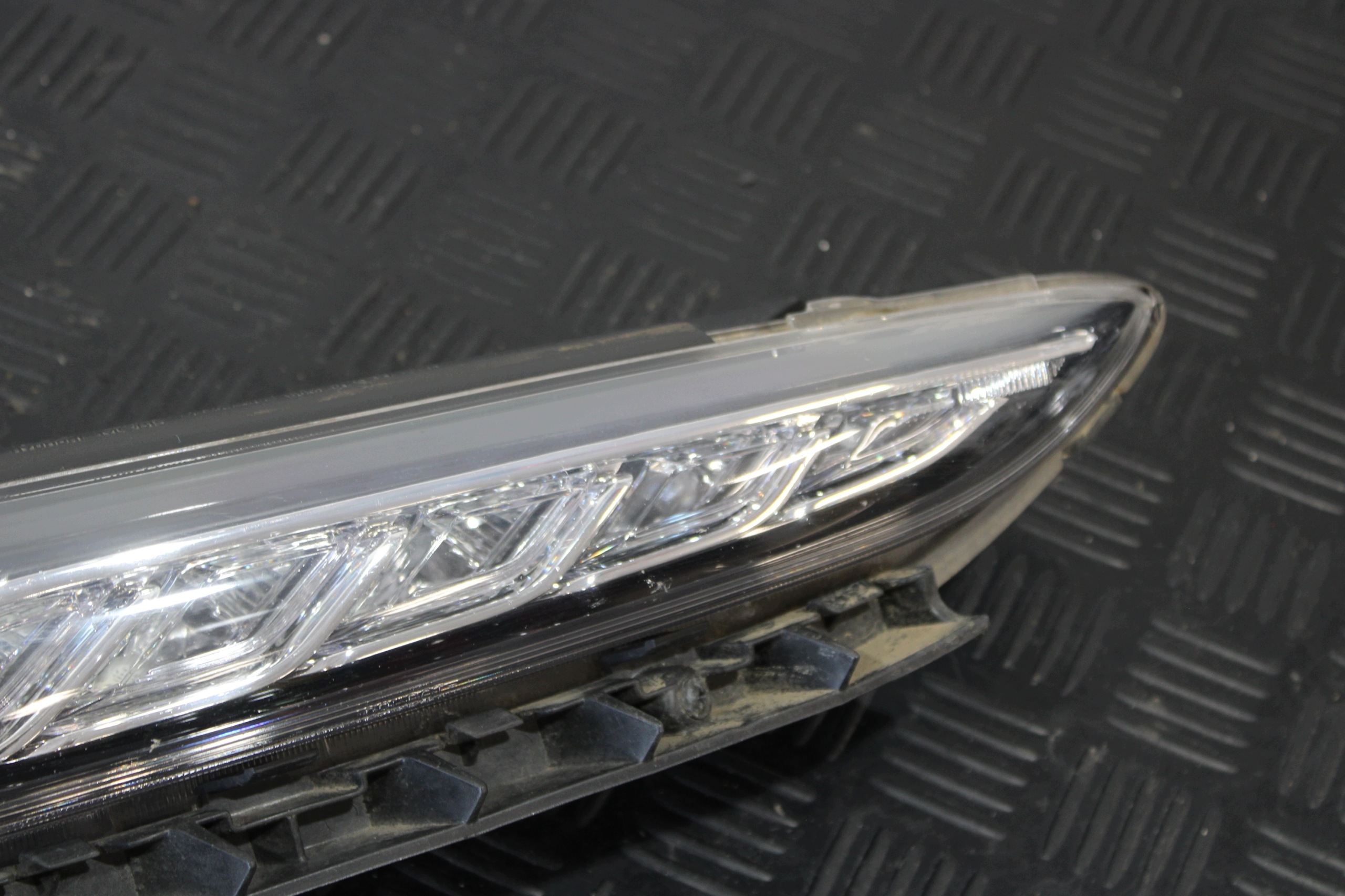 light right front LED DRL HYUNDAI KONA 1.6 CRDI