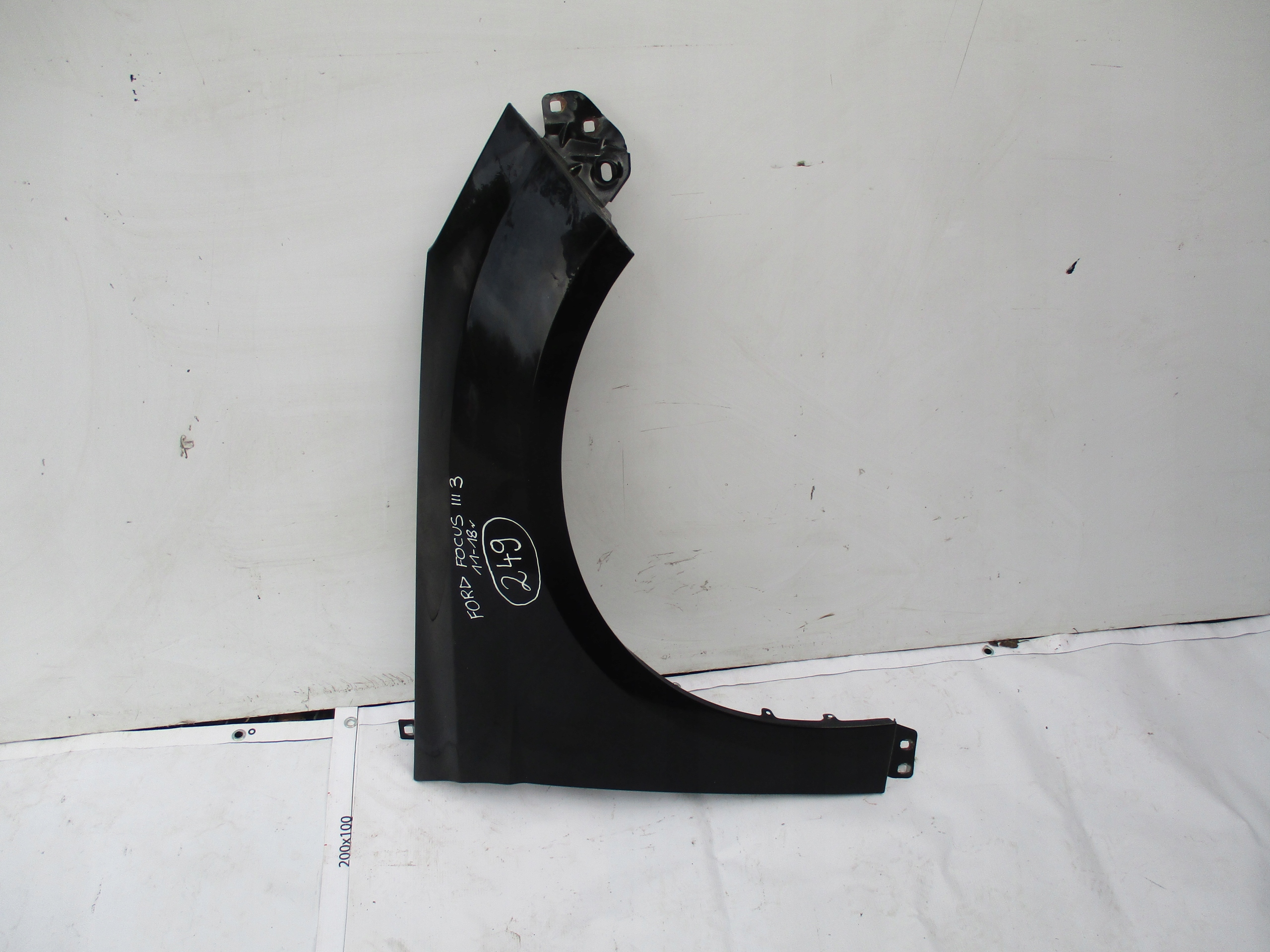 fender right front front Ford Focus 3 III 11-18r