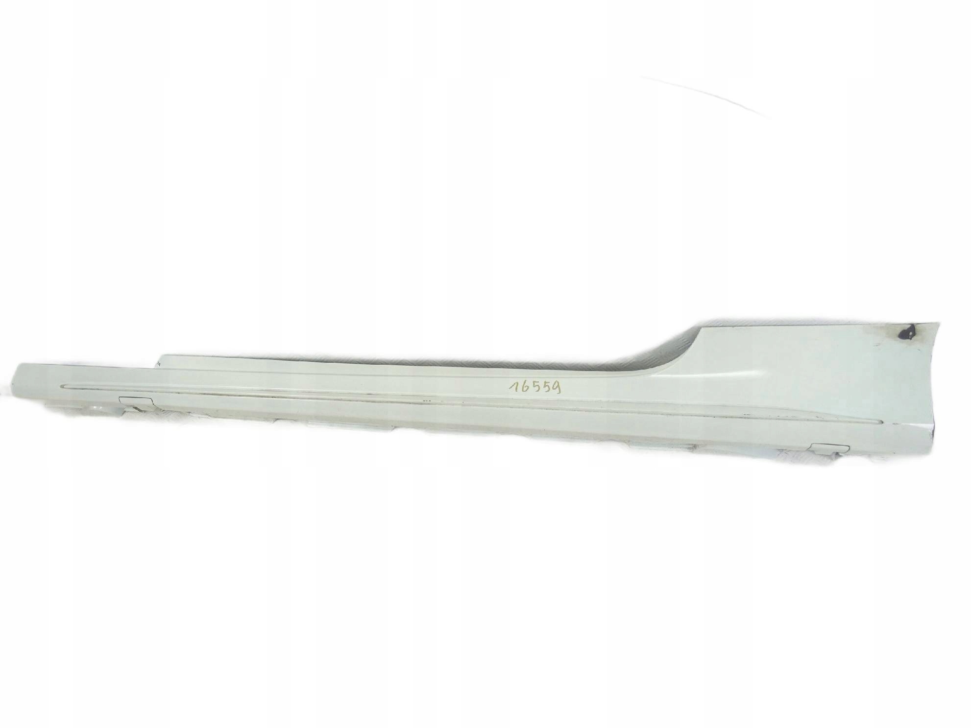 Mercedes C 205 AMG Coupe moulding threshold left
