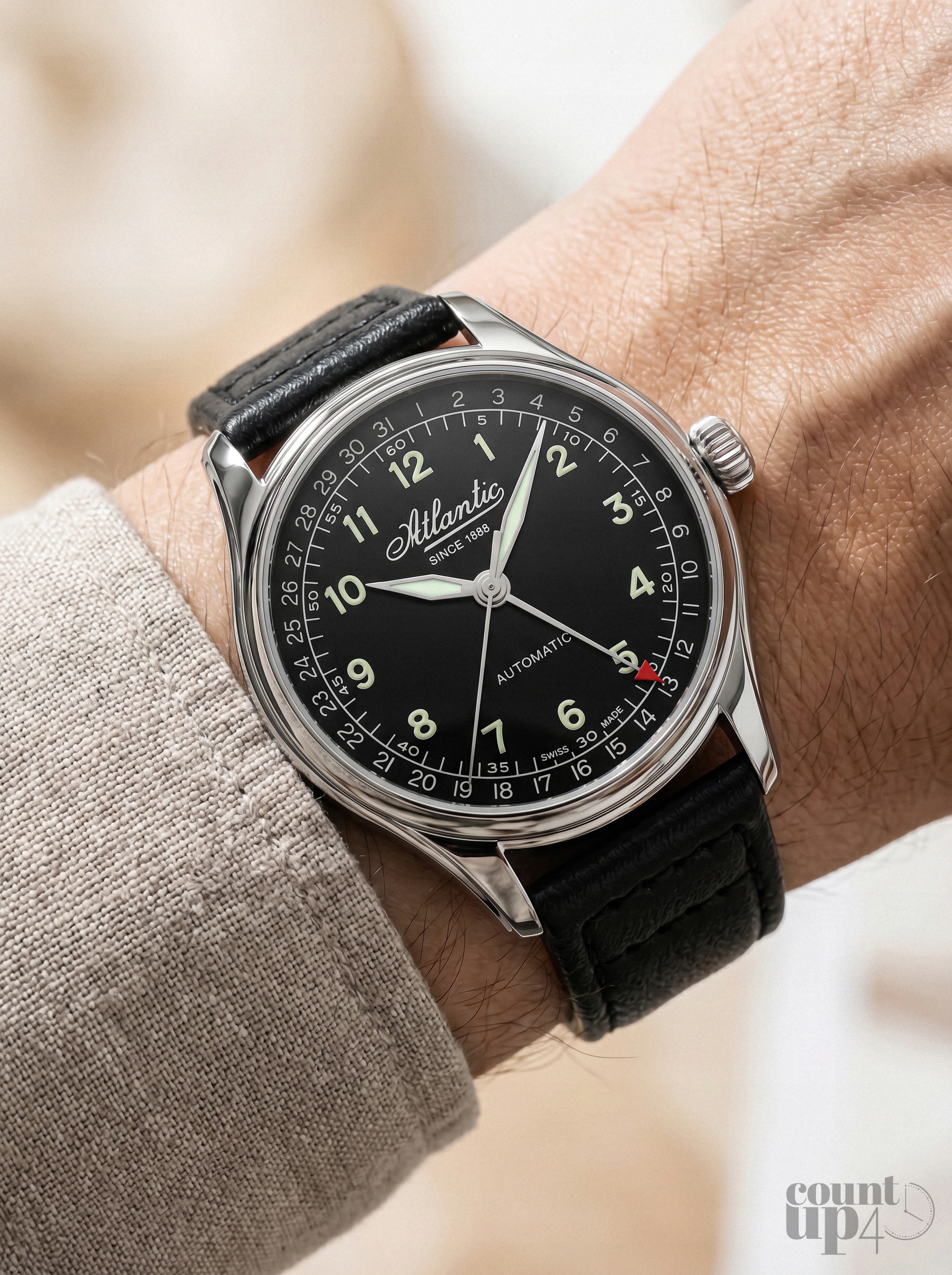 Atlantic Worldmaster Pointer Date 52782.41.63GN 40.00 mm 5ATM SW221-1