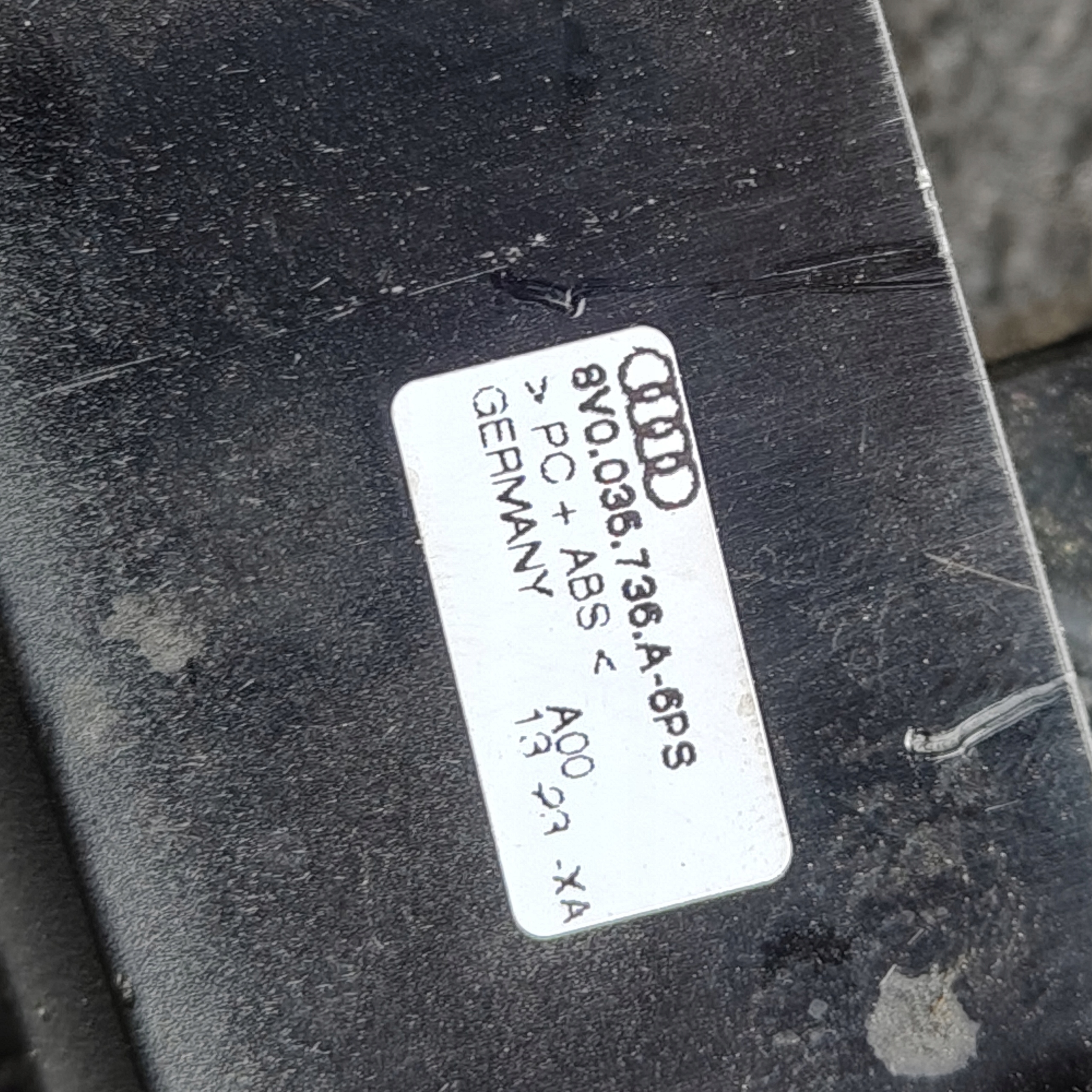 PORT USB AUDI A3 8V 8v0035736a