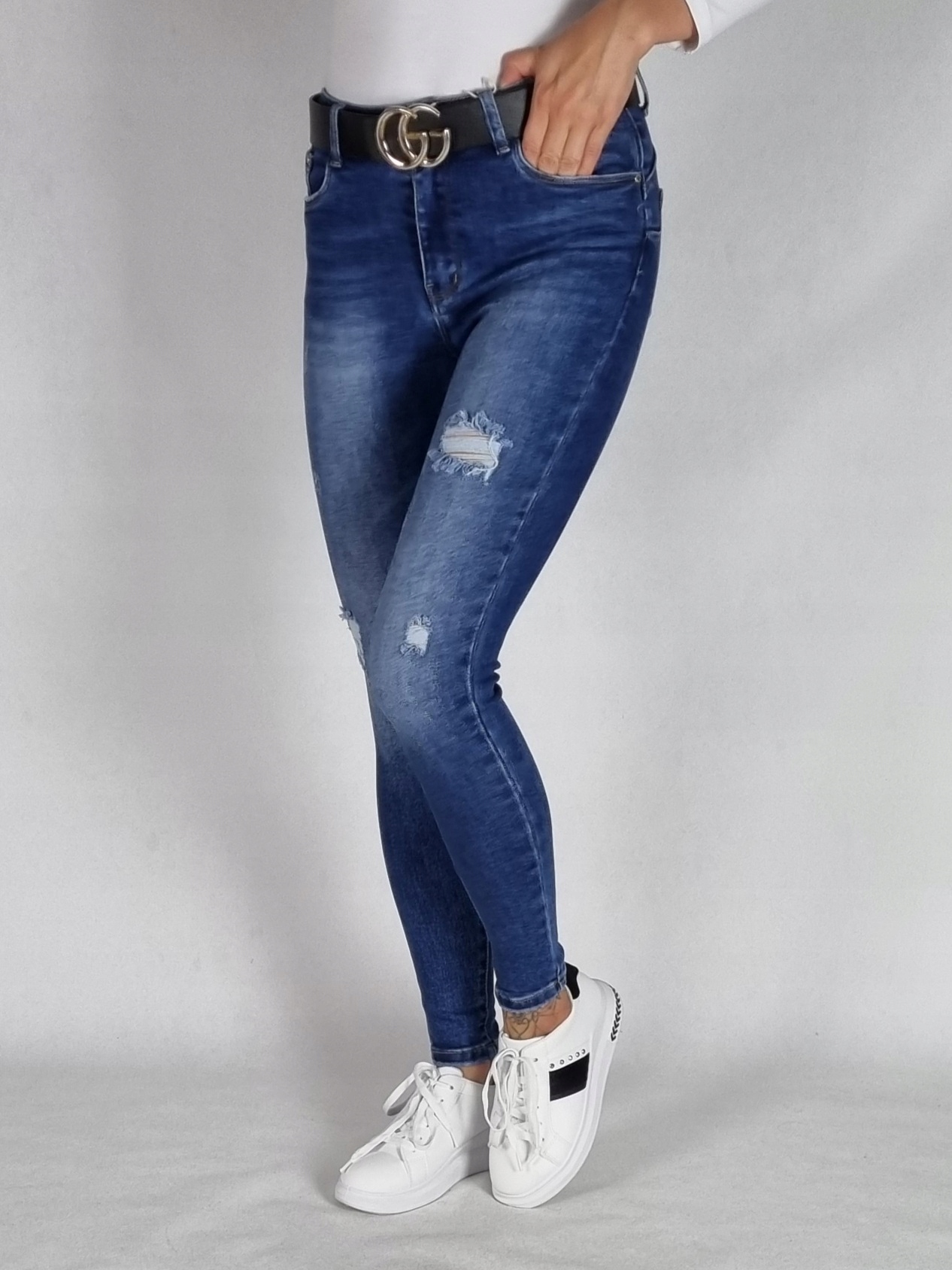 M. SARA джинсовые брюки с отверстиями размер 28 Gender Women
