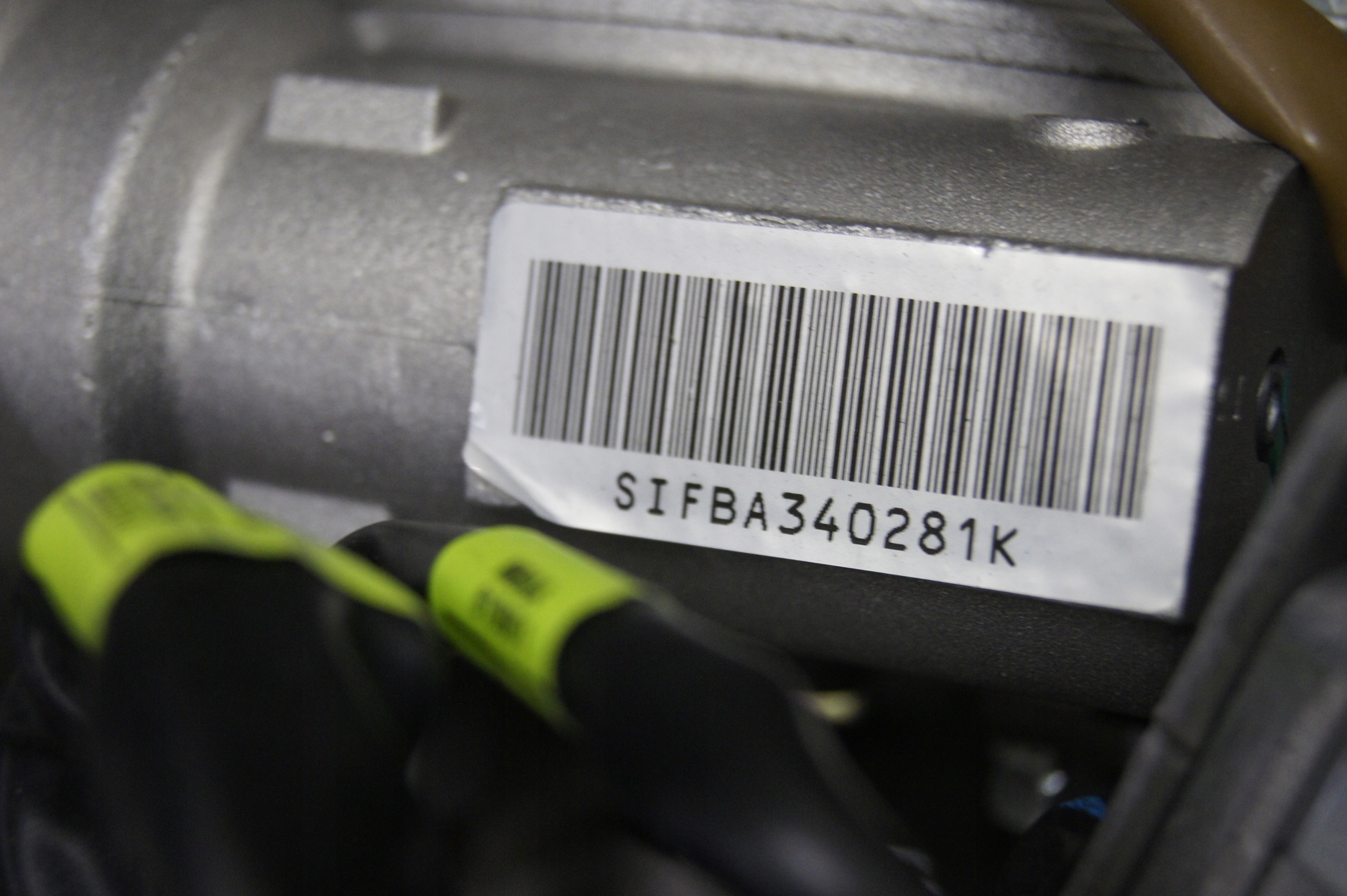 насос гур колонка TIVOLI Grand РЕСТАЙЛИНГ XLV