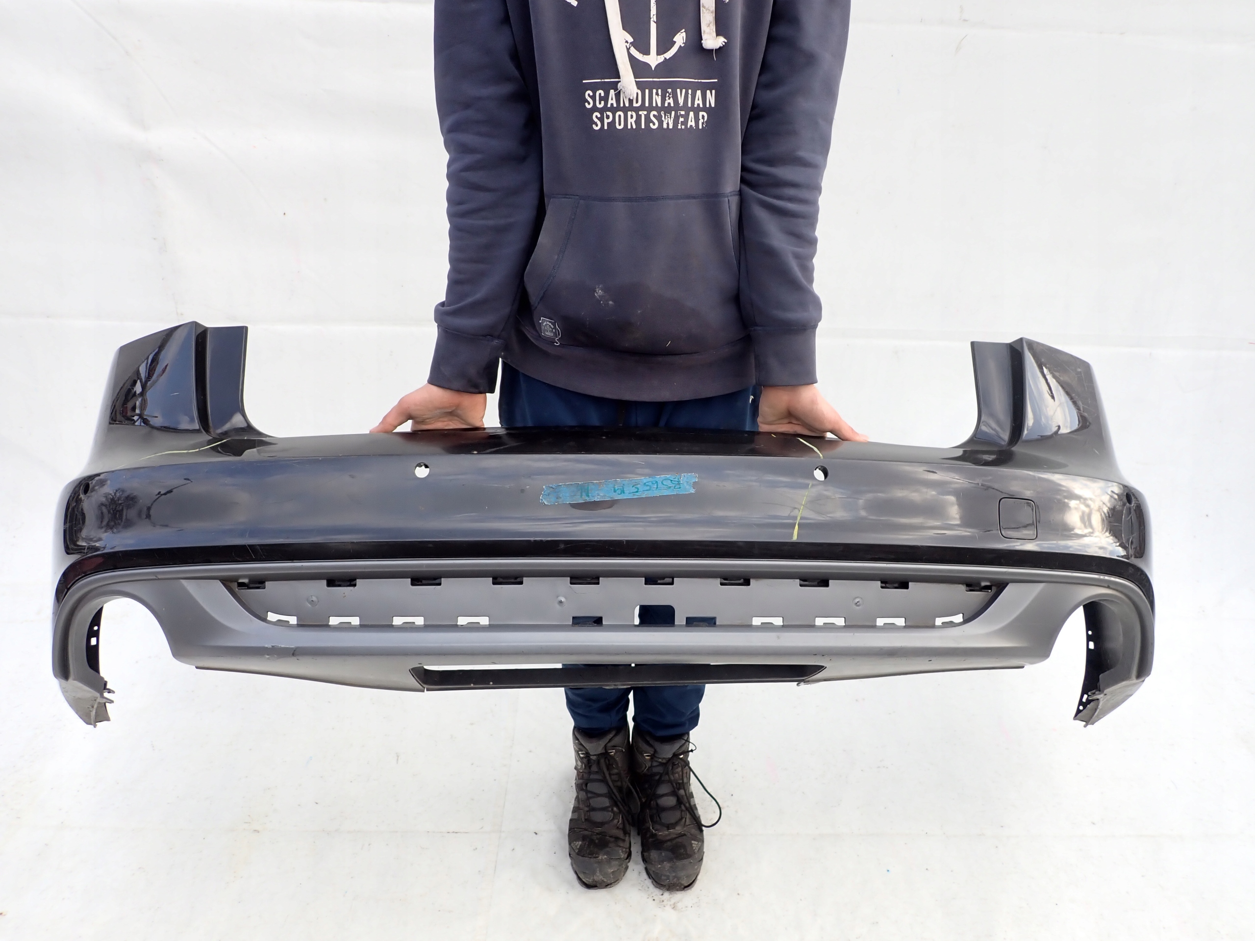 AUDI A6 C7 4G KOMBI S-LINE 11-14 bumper rear part PDC