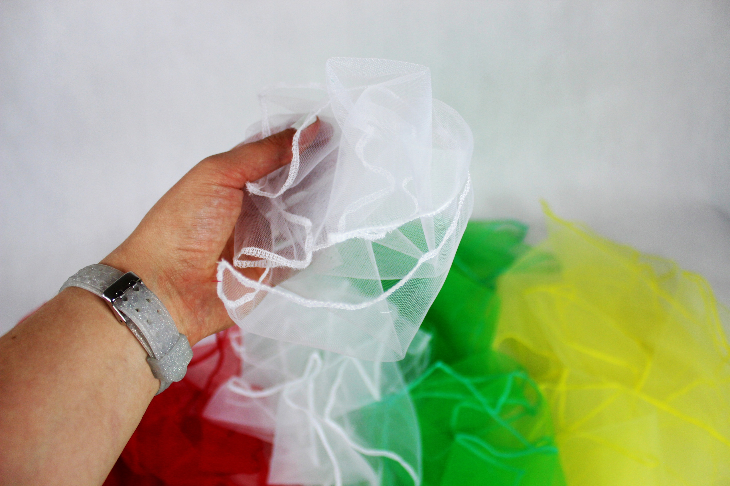 Chustki do tańca sensoryczne chusty animacyjne do przedszkola gimnastyka Marka Giluplu